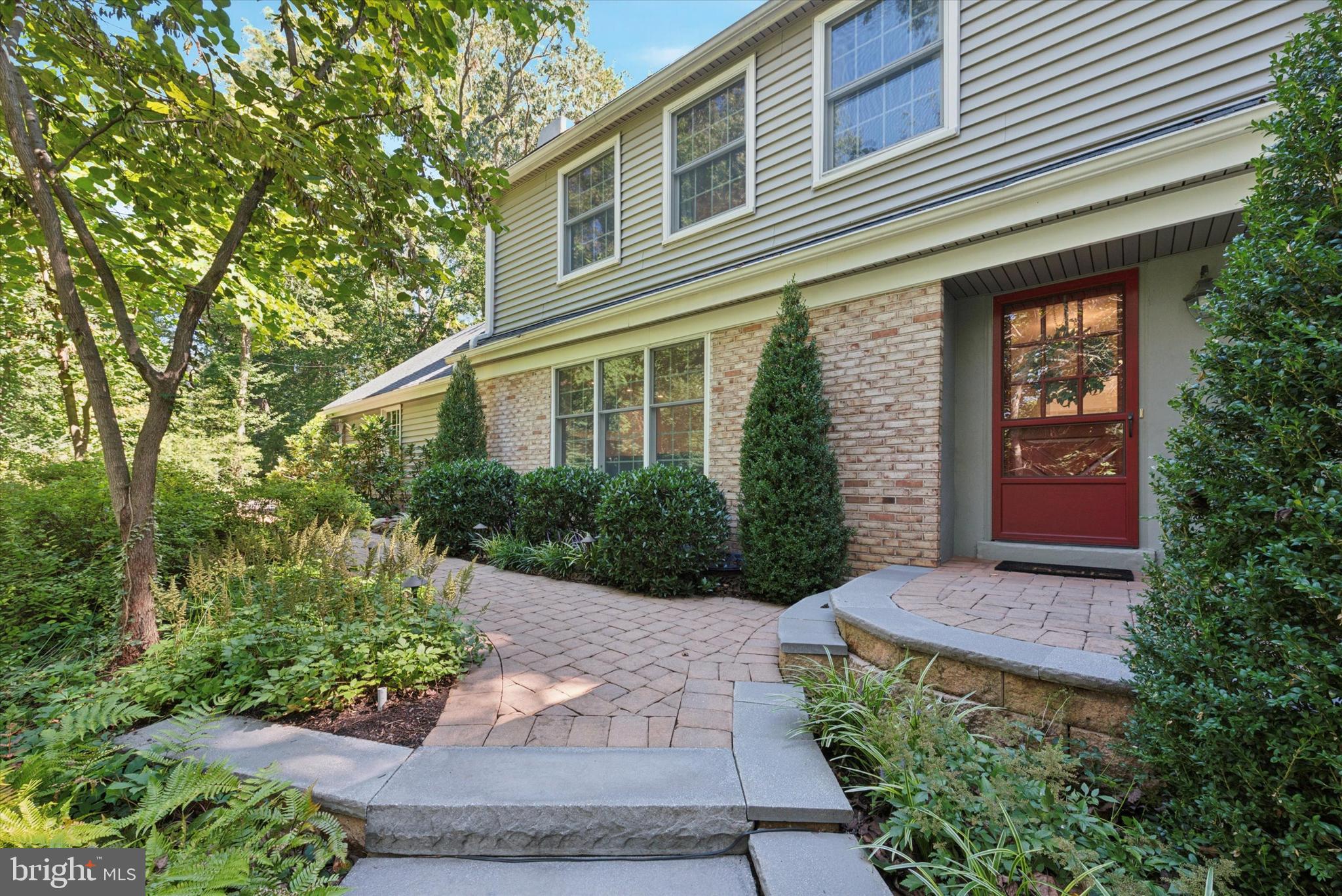 DEEPDALE - Residential