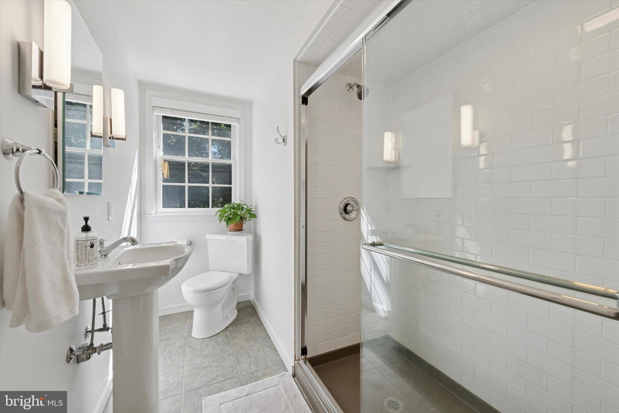 DEEPDALE - Residential