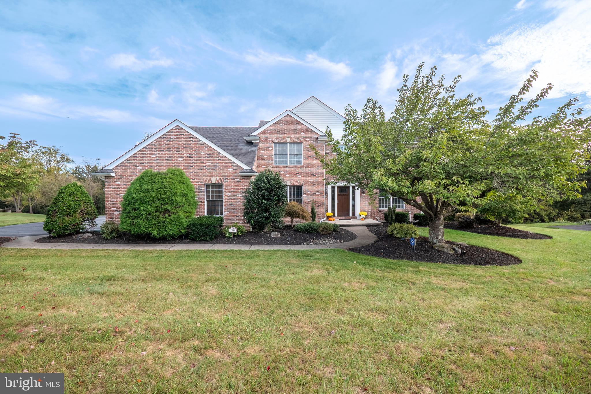 2189 BEECHWOOD STREET