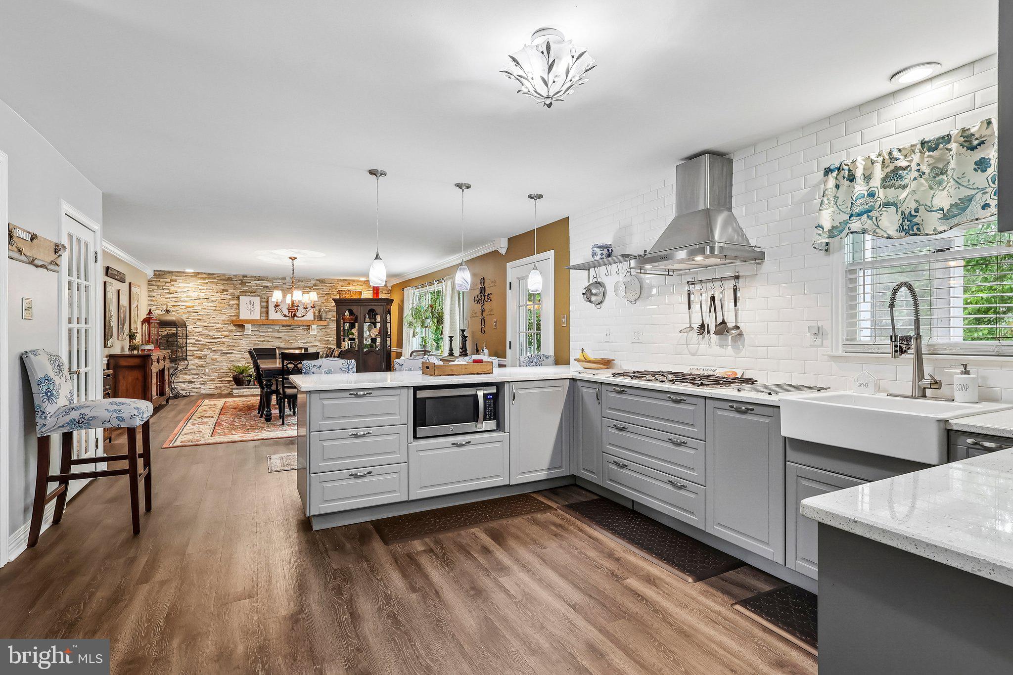 IRONBRIDGE EST - Residential