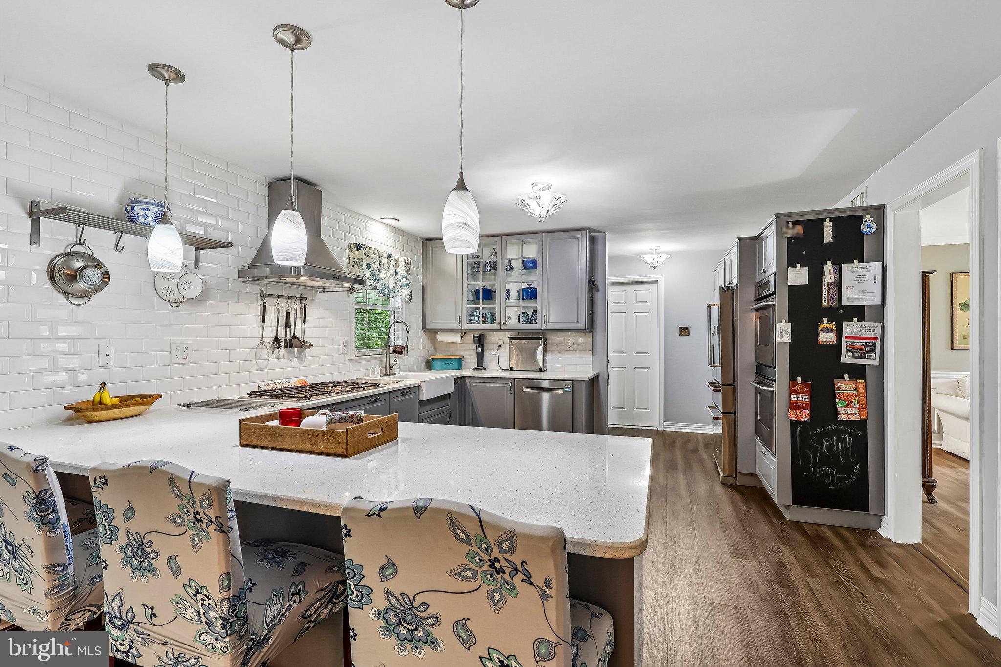 IRONBRIDGE EST - Residential