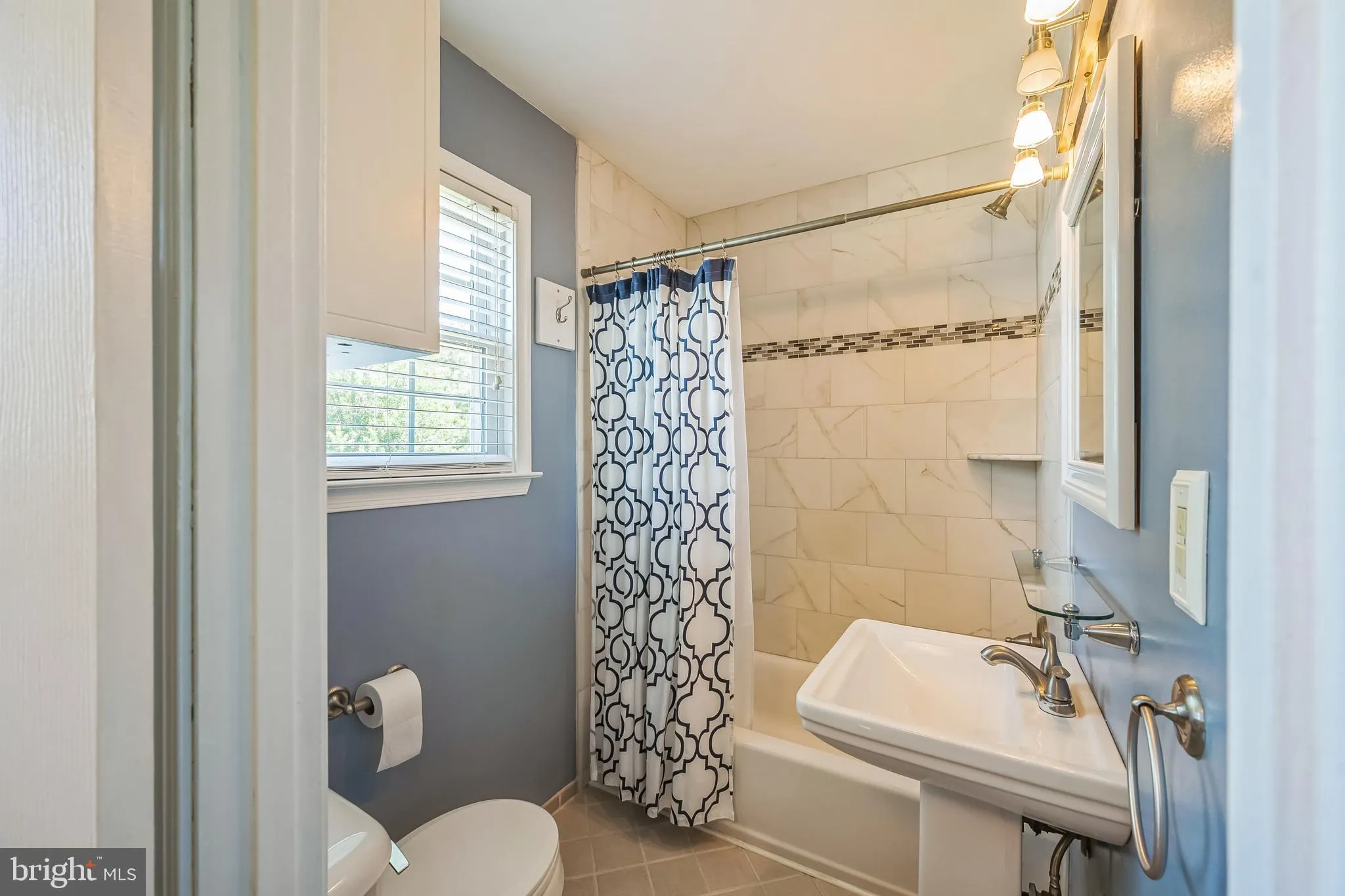 Ambler, Pennsylvania 19002, United States, 3 Bedrooms Bedrooms, ,1 BathroomBathrooms,Residential,Pending,170952