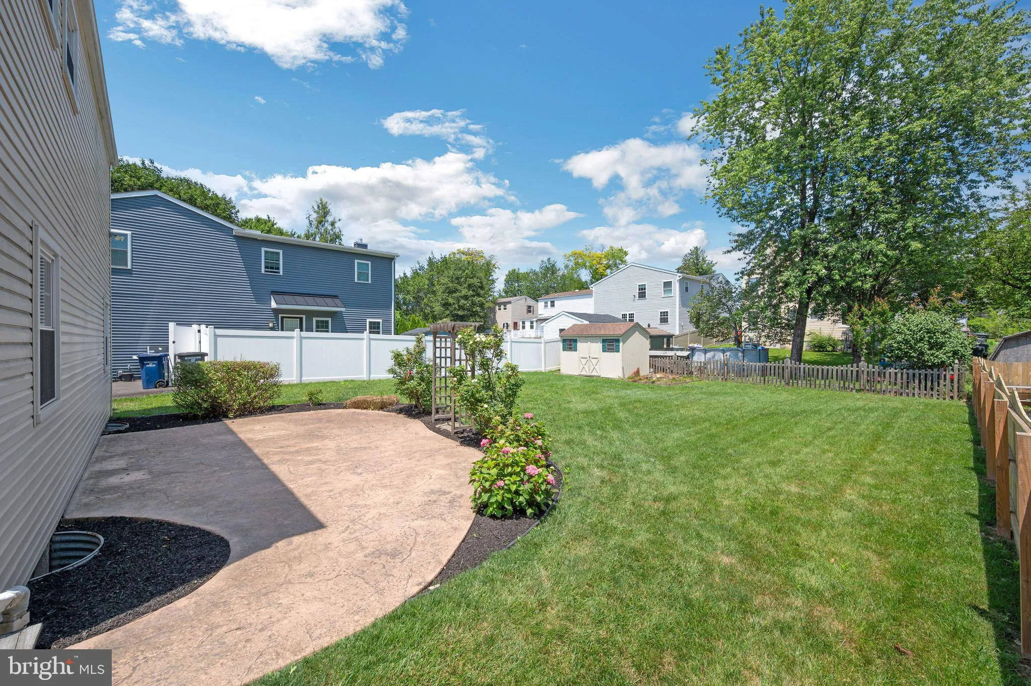 Ambler, Pennsylvania 19002, United States, 3 Bedrooms Bedrooms, ,1 BathroomBathrooms,Residential,Pending,170952