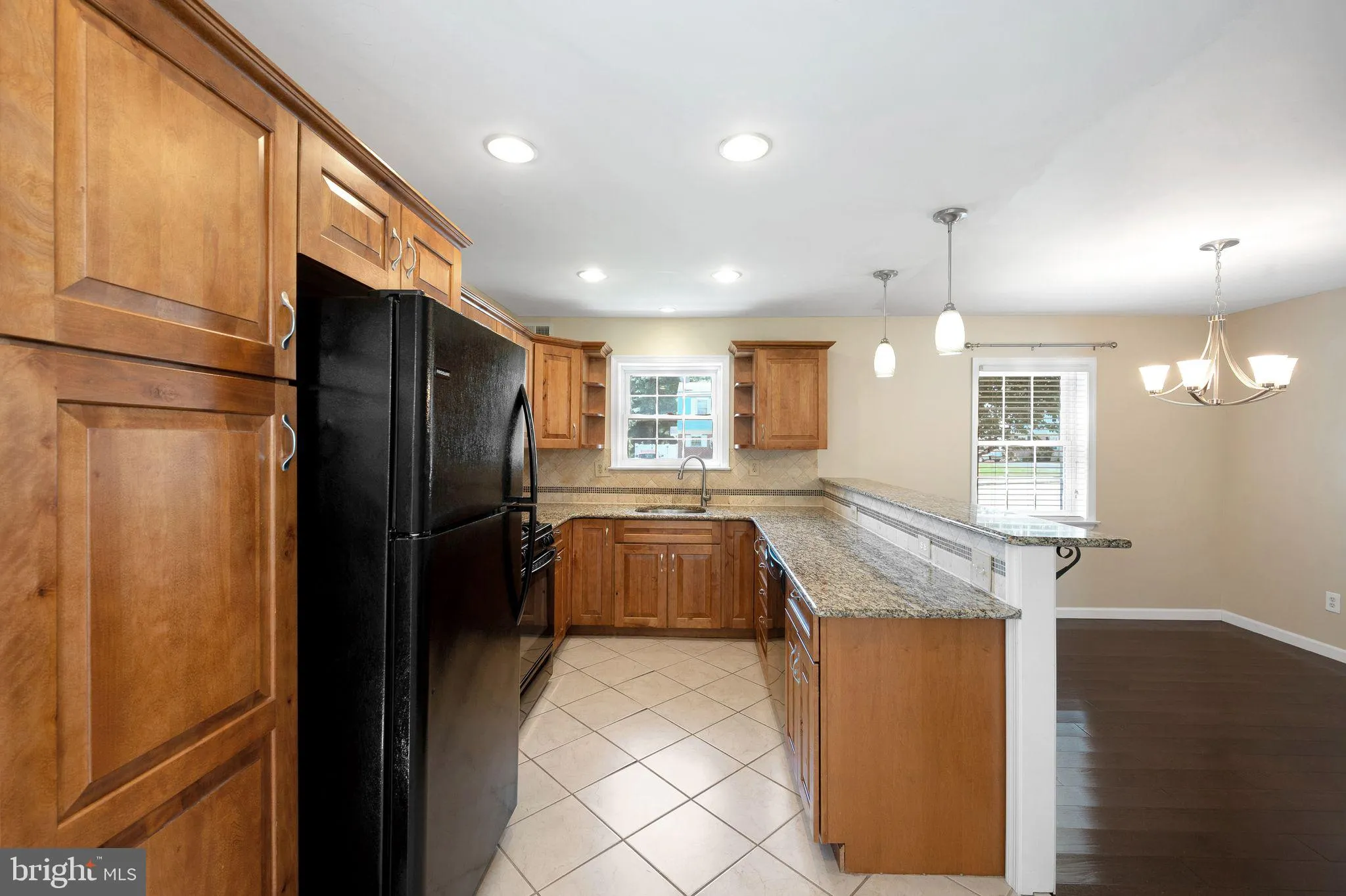 Ambler, Pennsylvania 19002, United States, 3 Bedrooms Bedrooms, ,1 BathroomBathrooms,Residential,Pending,170952