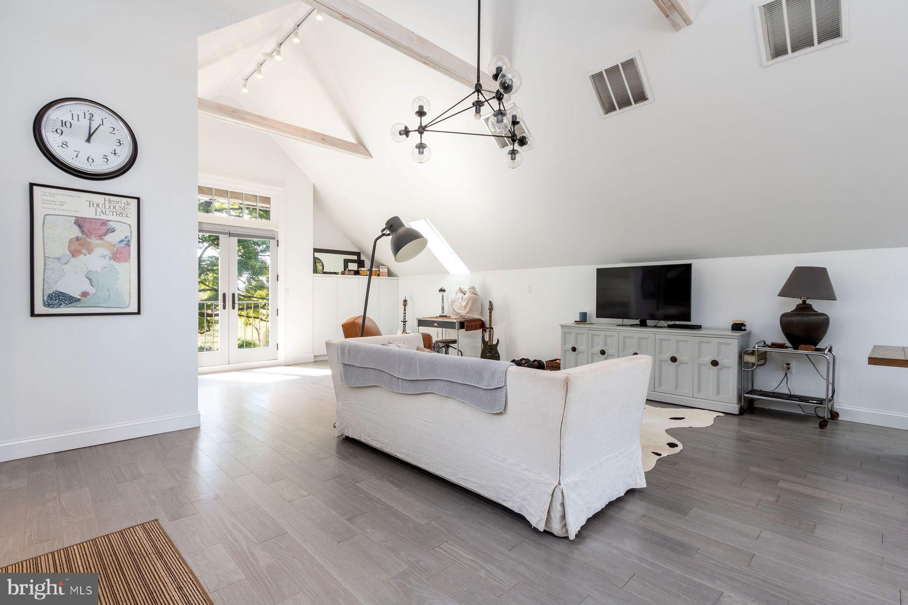 BEDMINSTER - Residential