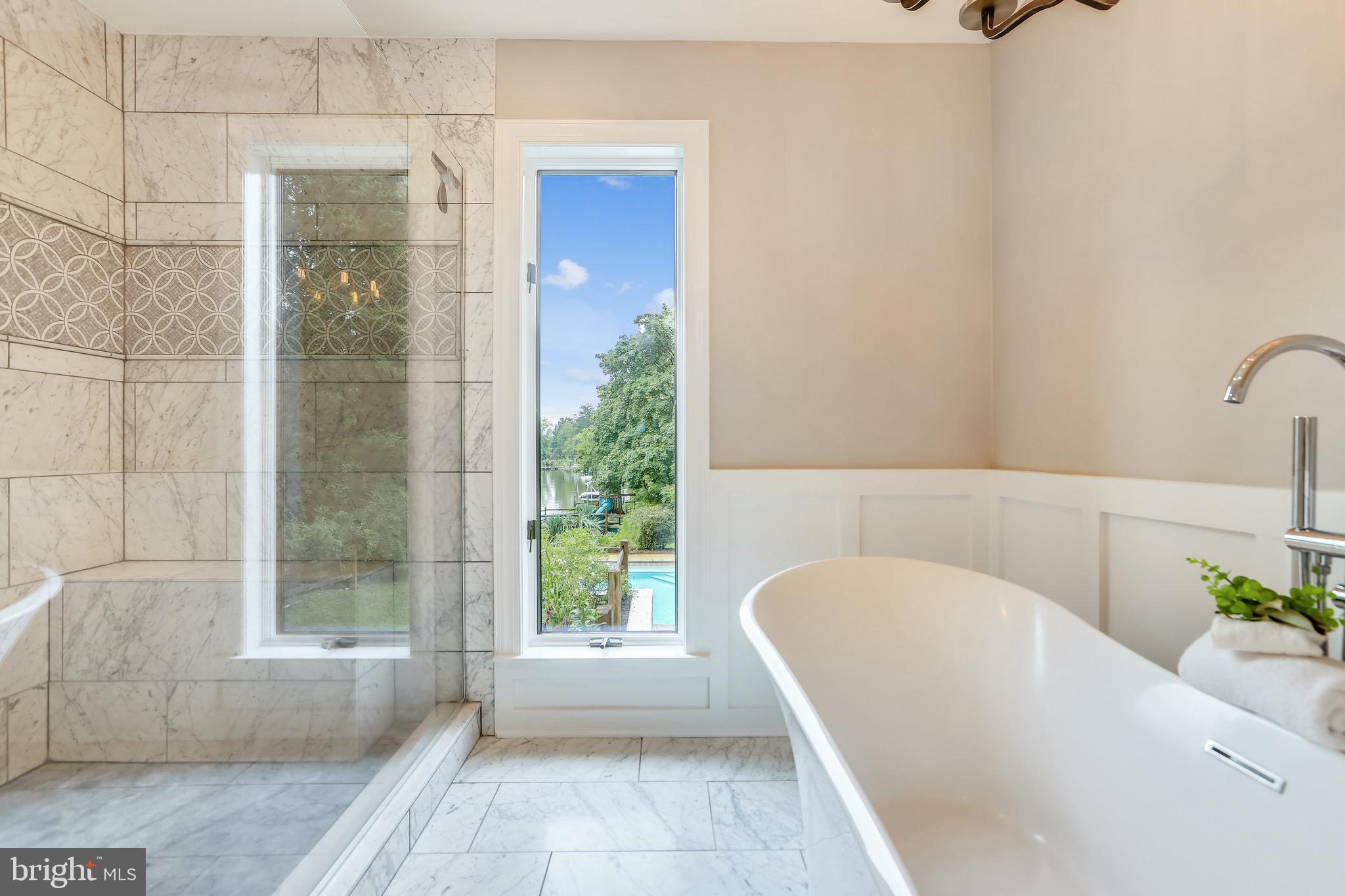 WILD ROSE SHORES - Residential