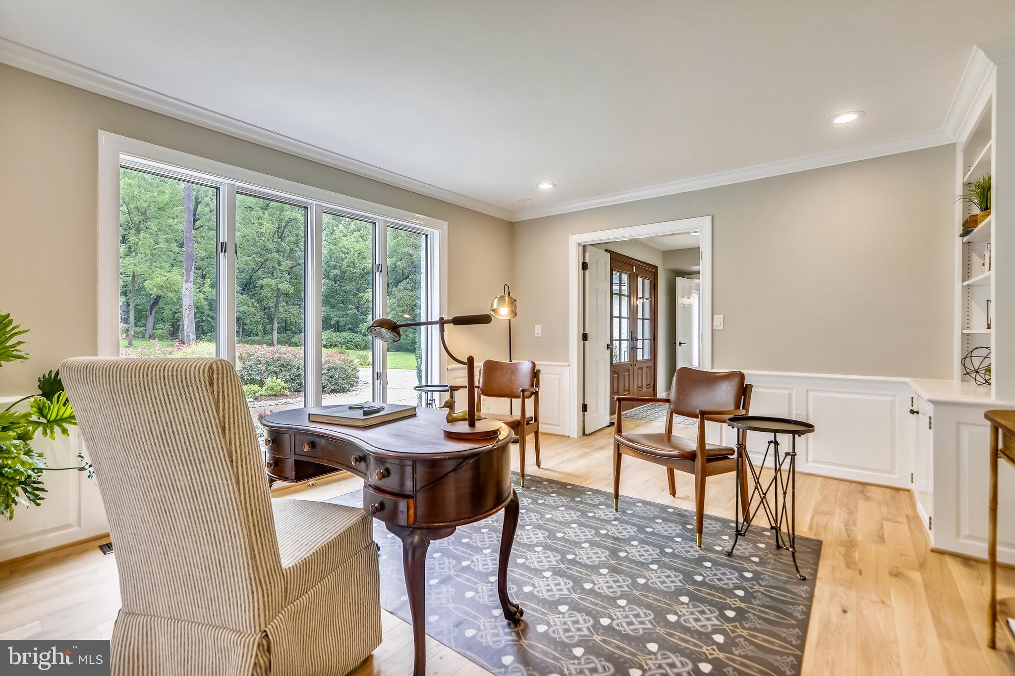 WILD ROSE SHORES - Residential