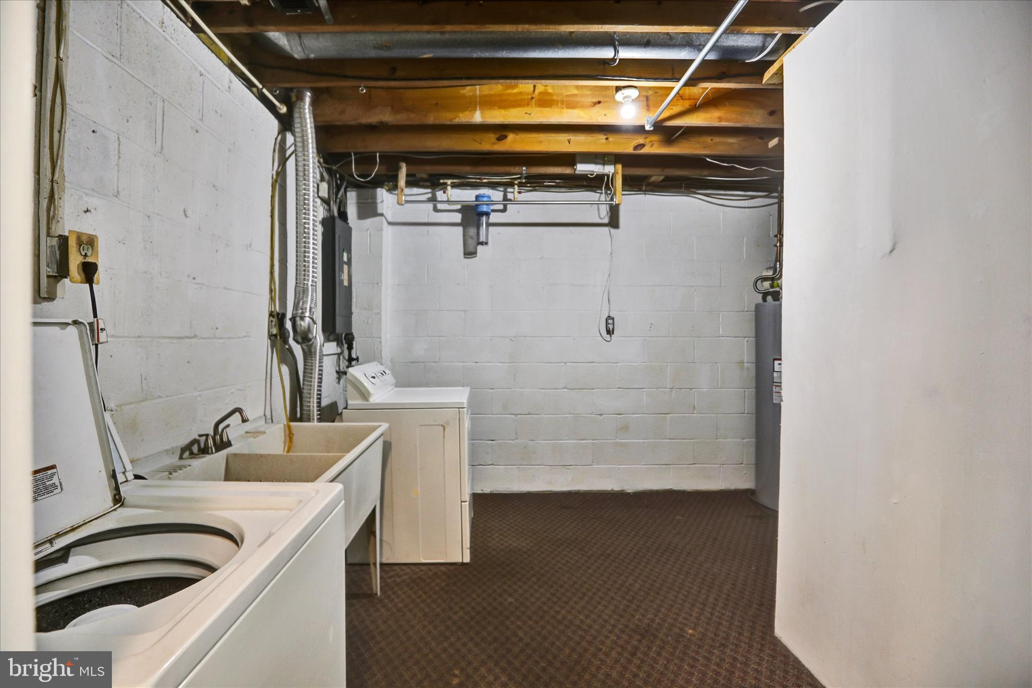 RICHARDSON MEWS - Residential