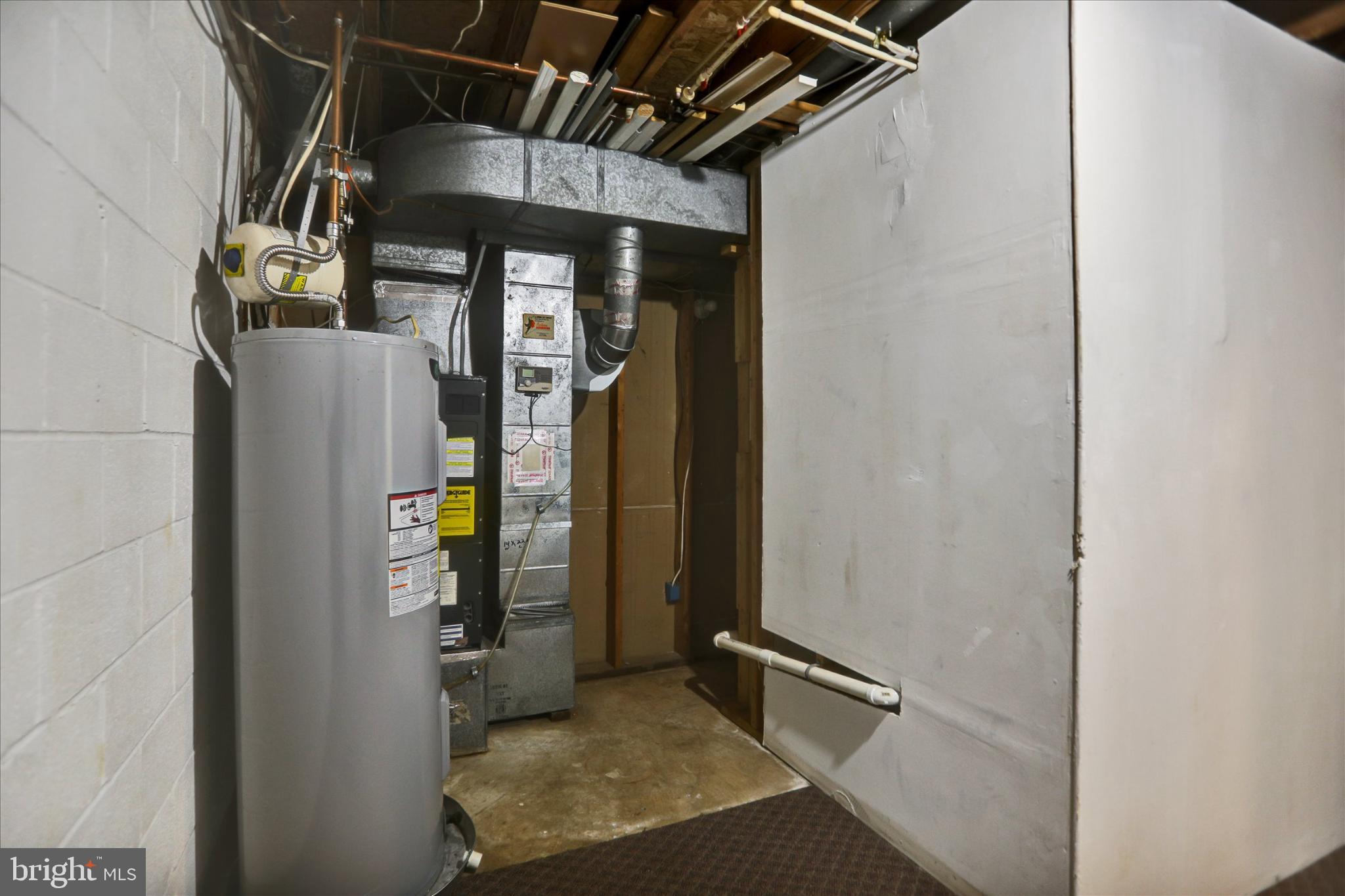 RICHARDSON MEWS - Residential