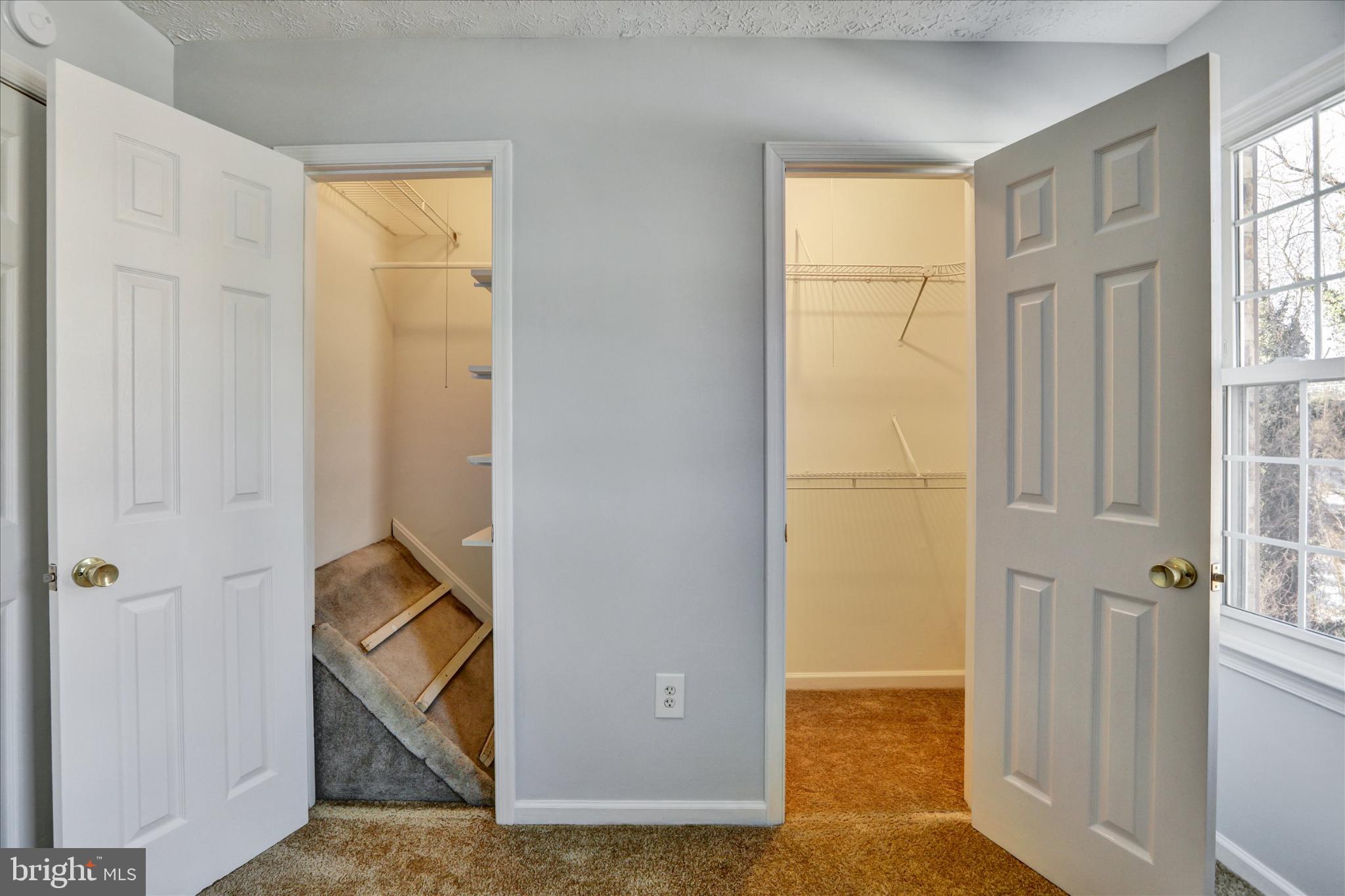 RICHARDSON MEWS - Residential