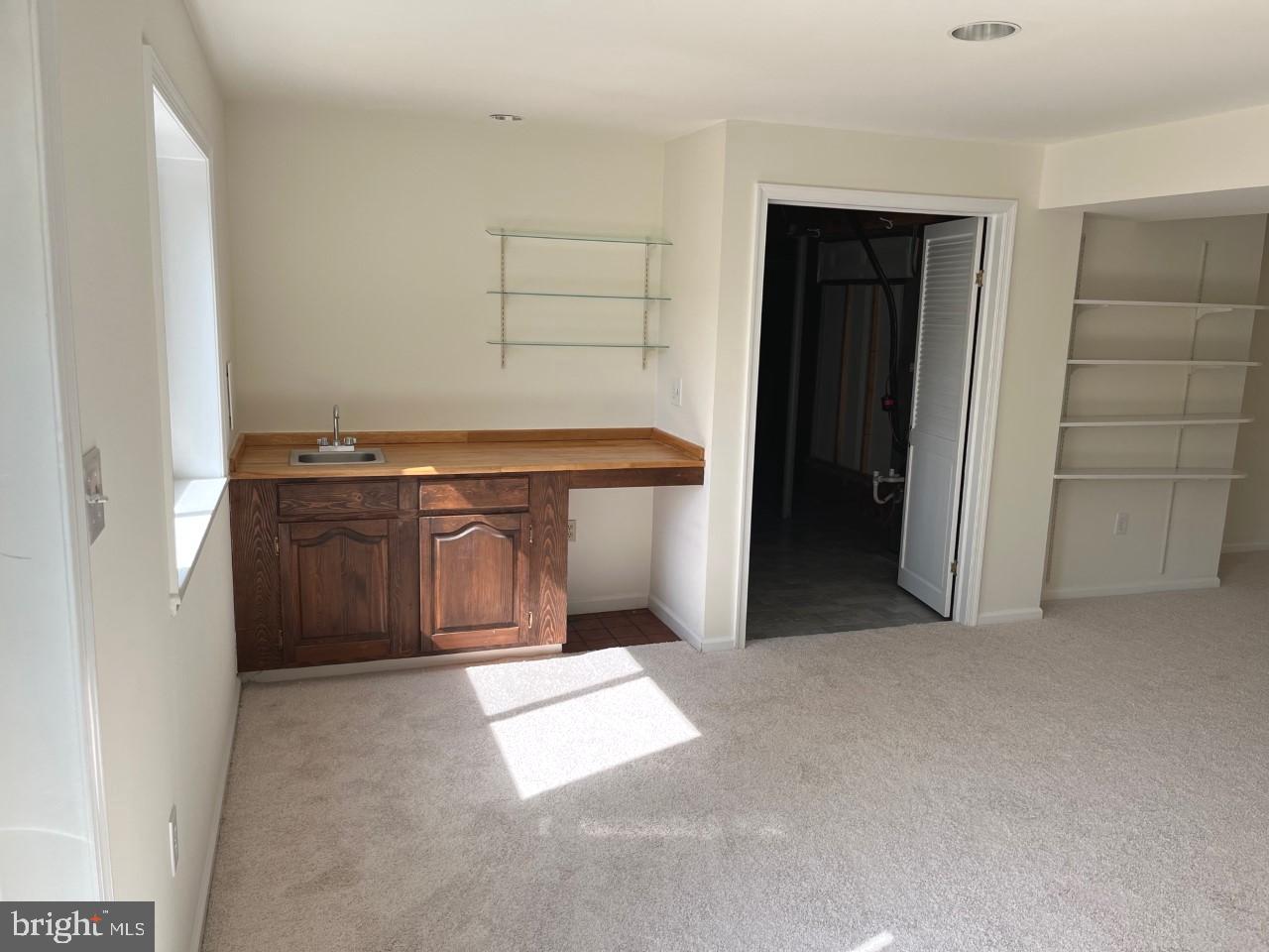 MONTCLAIR - Residential