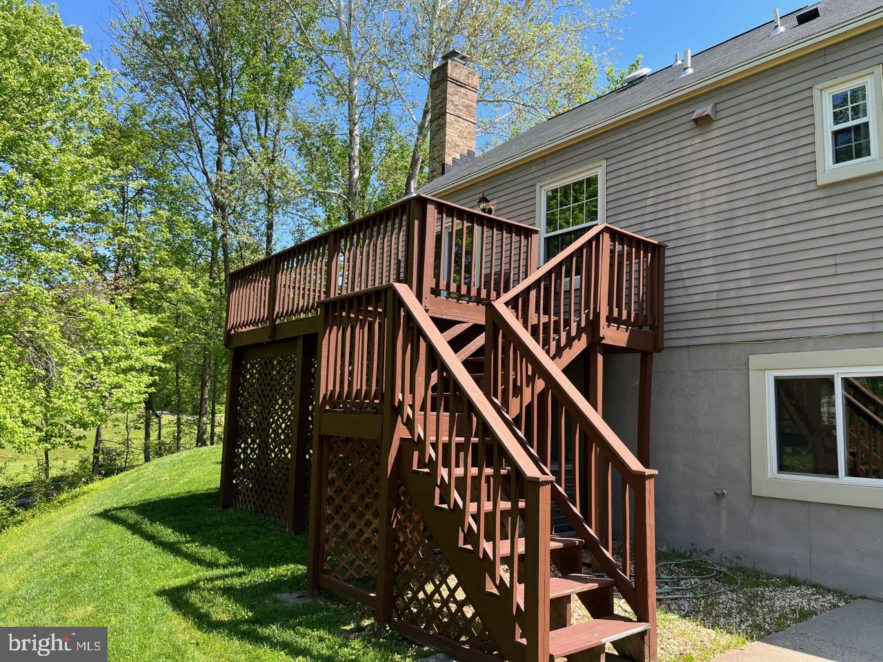 MONTCLAIR - Residential