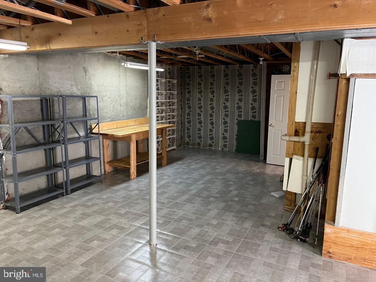 MONTCLAIR - Residential