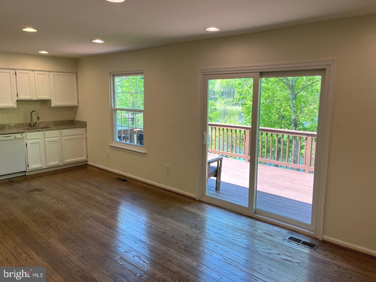 MONTCLAIR - Residential