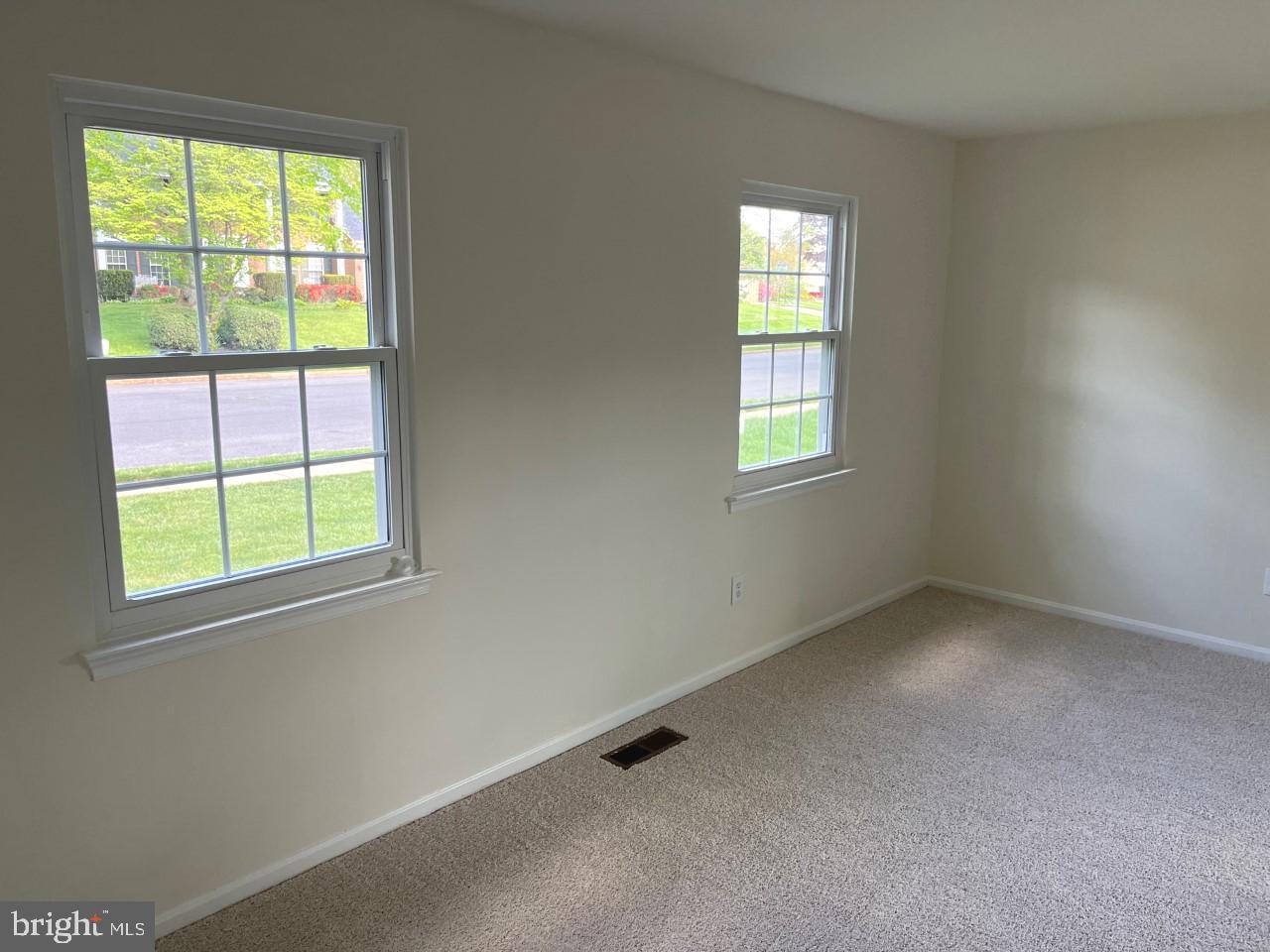 MONTCLAIR - Residential