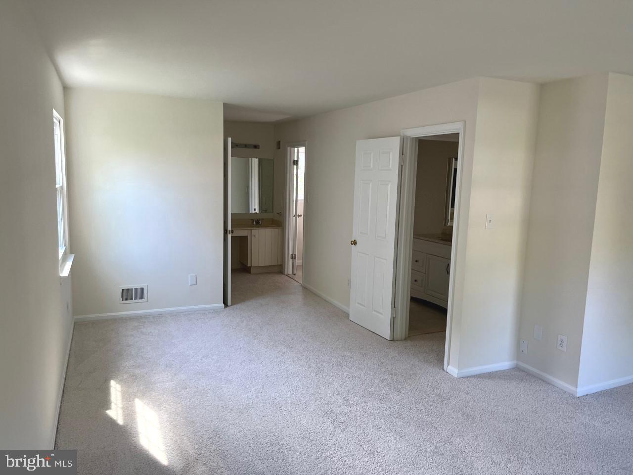 MONTCLAIR - Residential