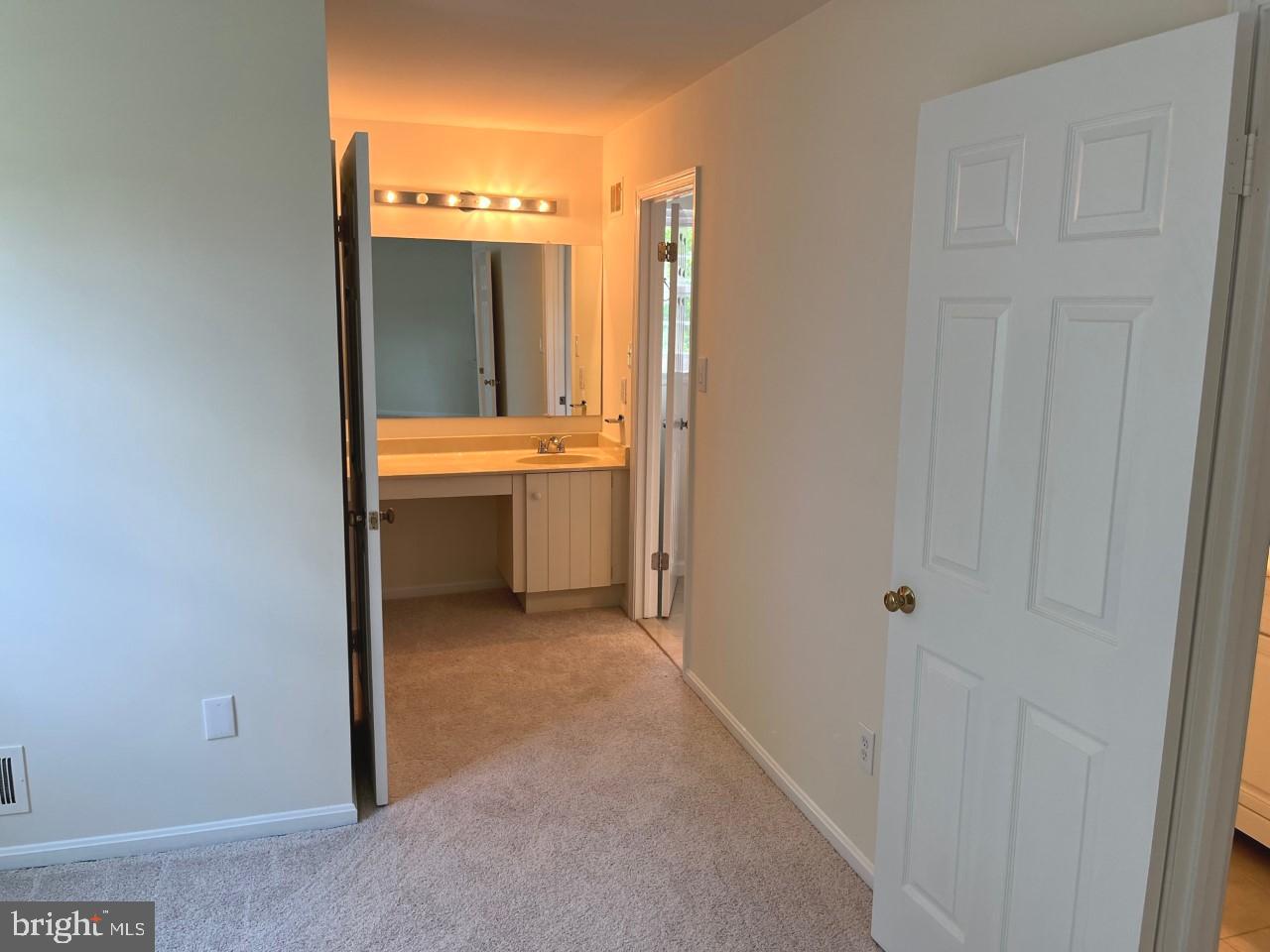 MONTCLAIR - Residential