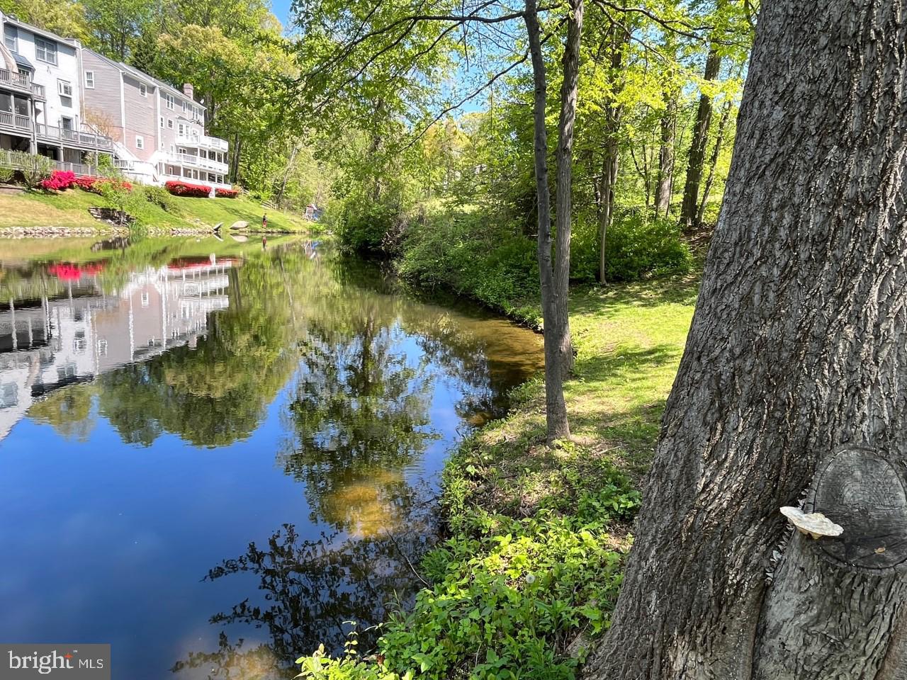 MONTCLAIR - Residential