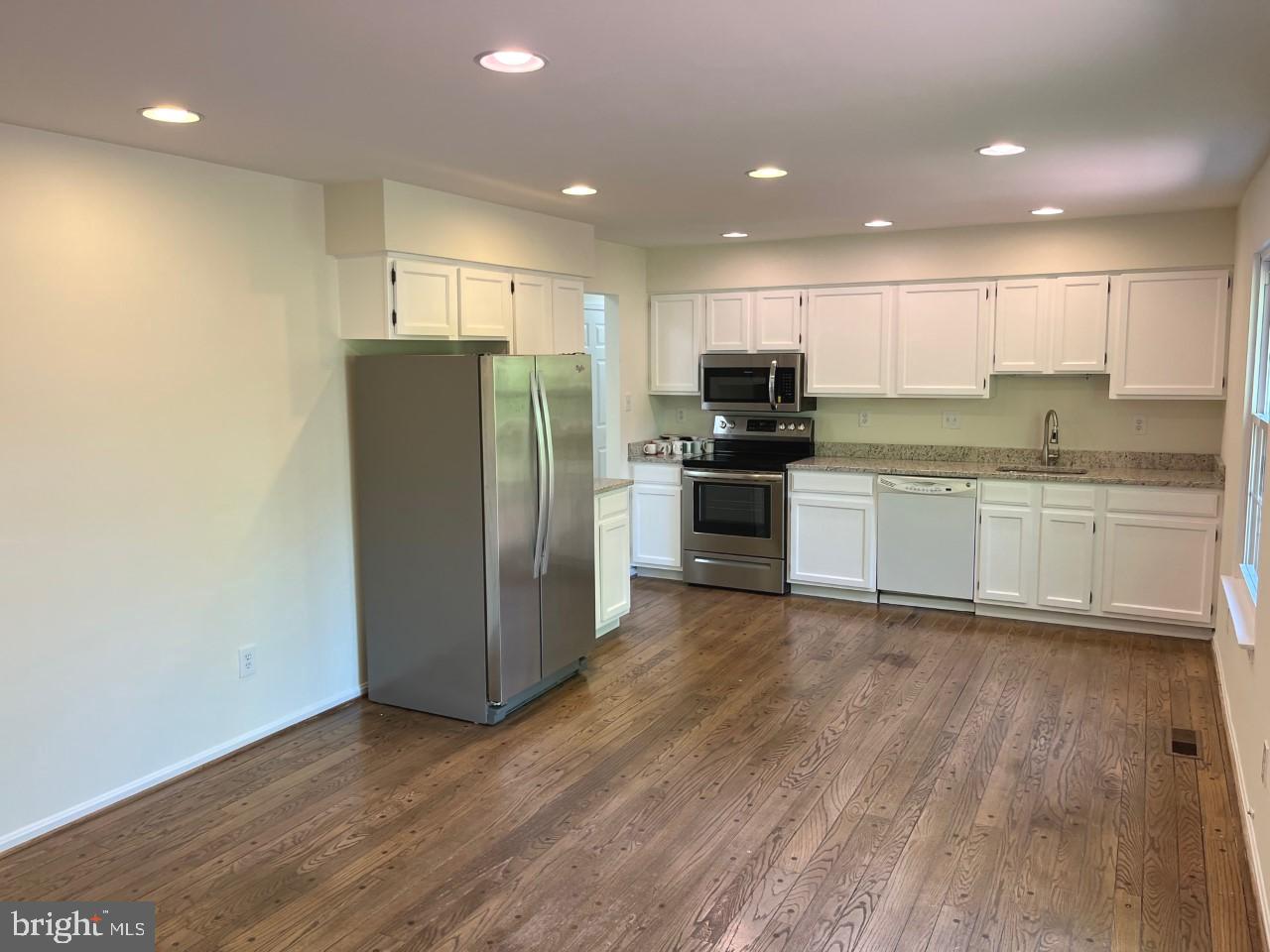 MONTCLAIR - Residential