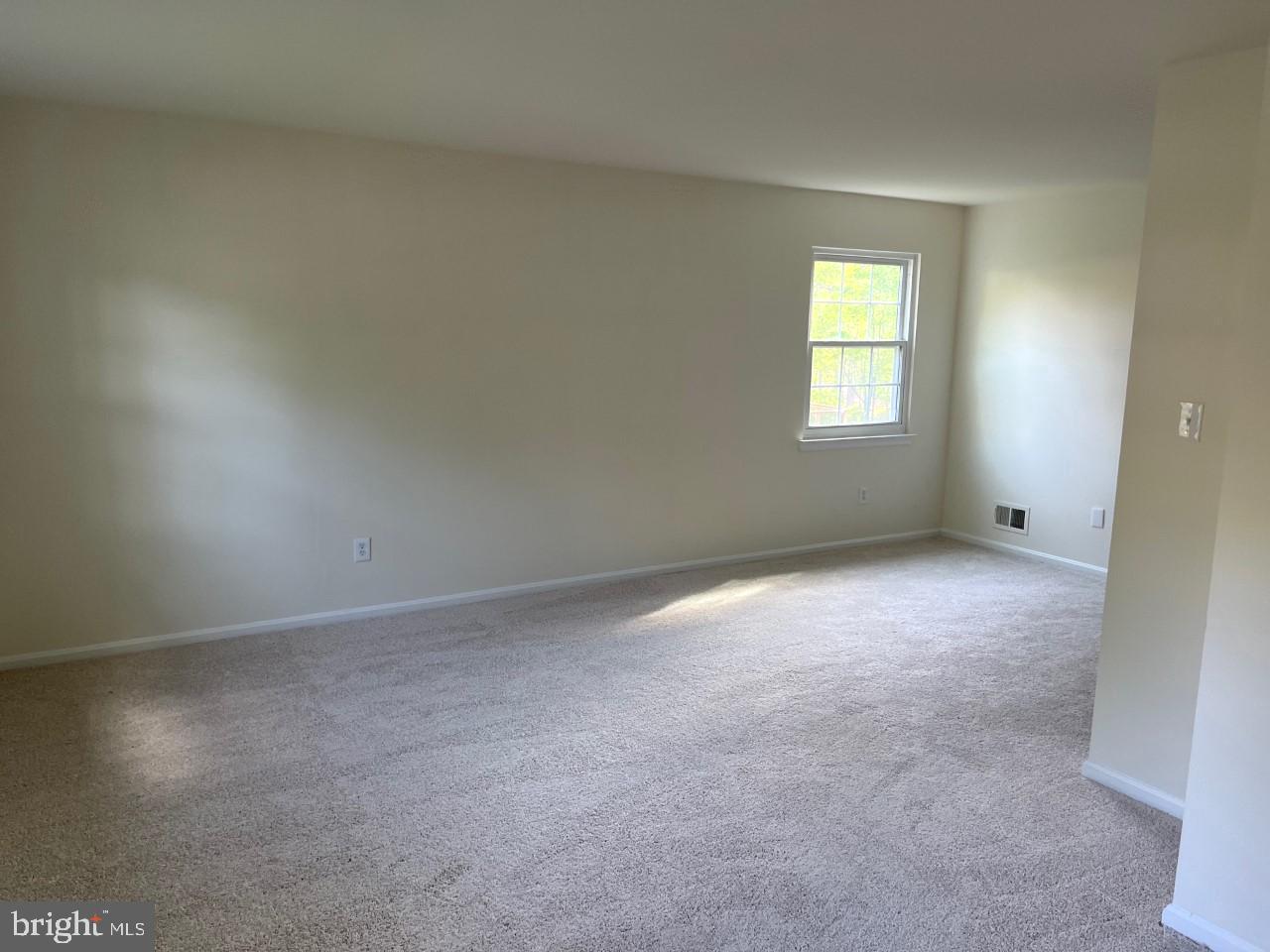 MONTCLAIR - Residential