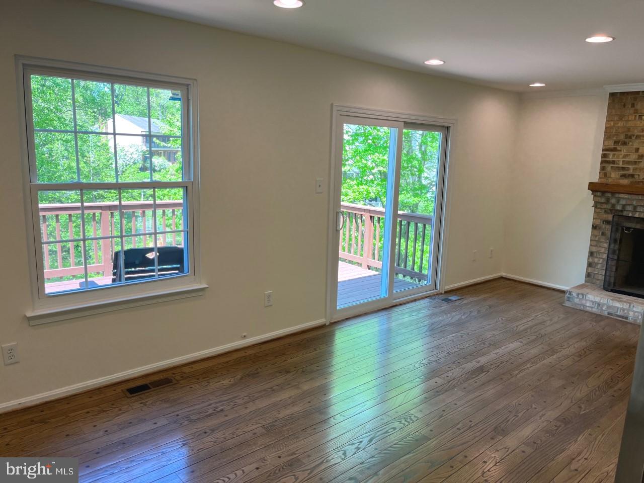 MONTCLAIR - Residential