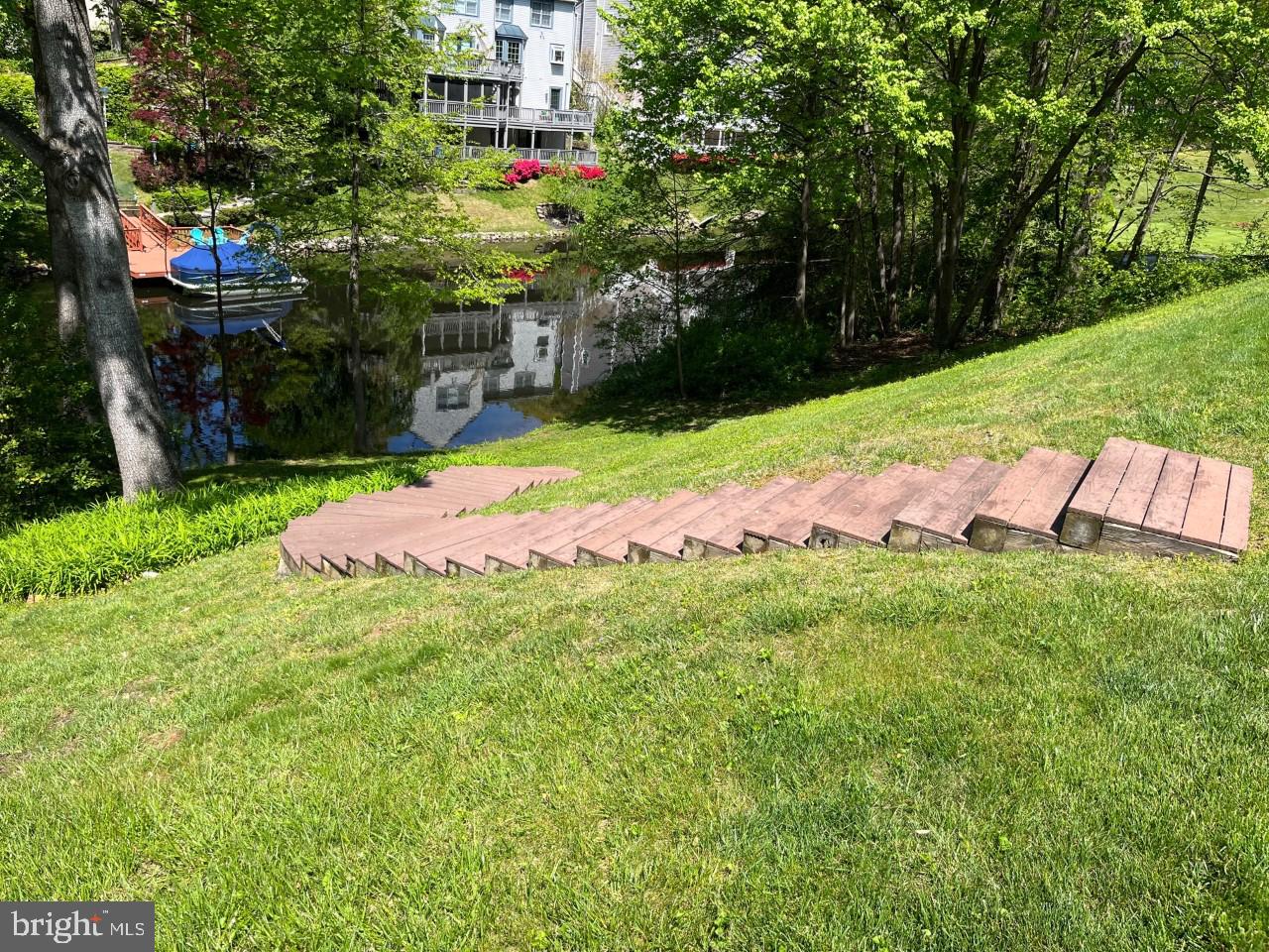 MONTCLAIR - Residential