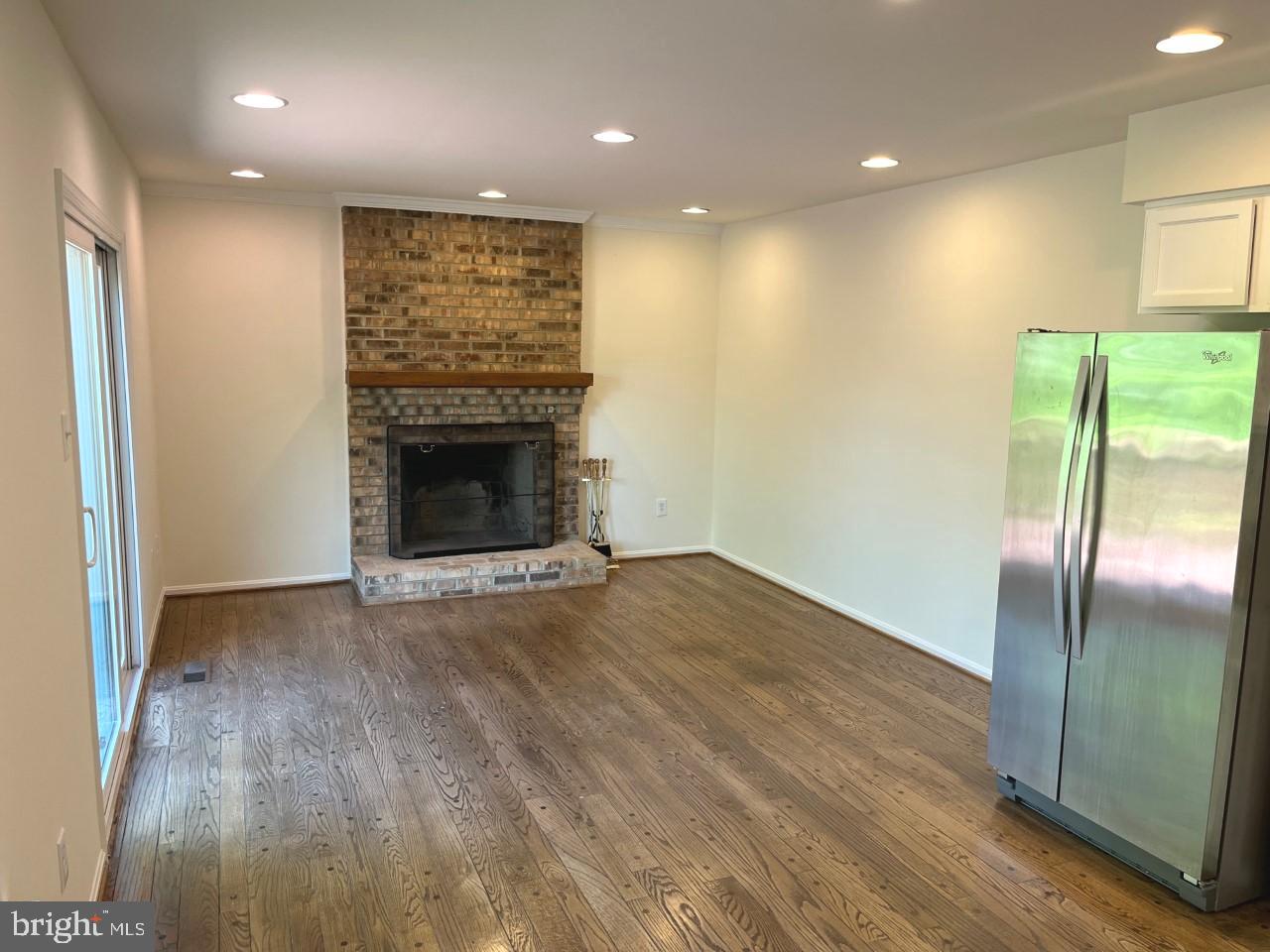 MONTCLAIR - Residential