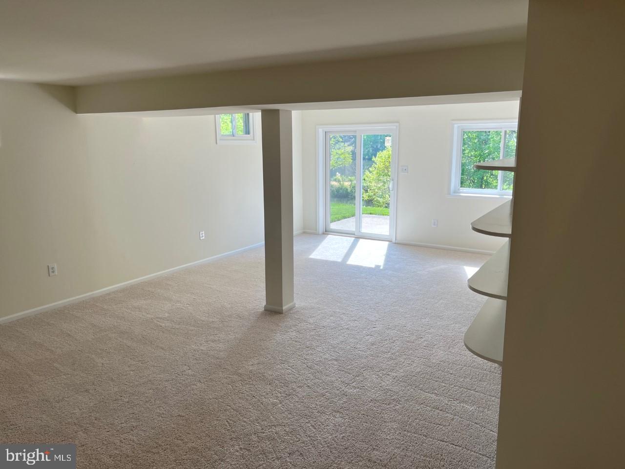 MONTCLAIR - Residential