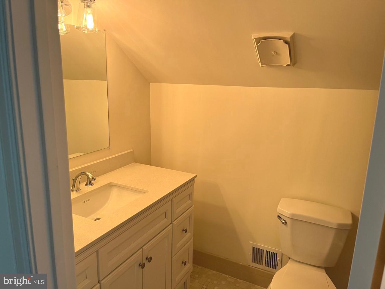 MONTCLAIR - Residential