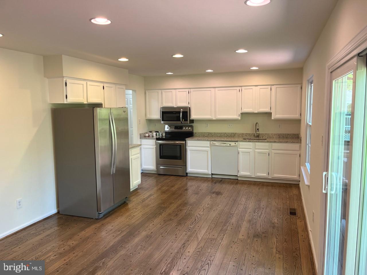 MONTCLAIR - Residential