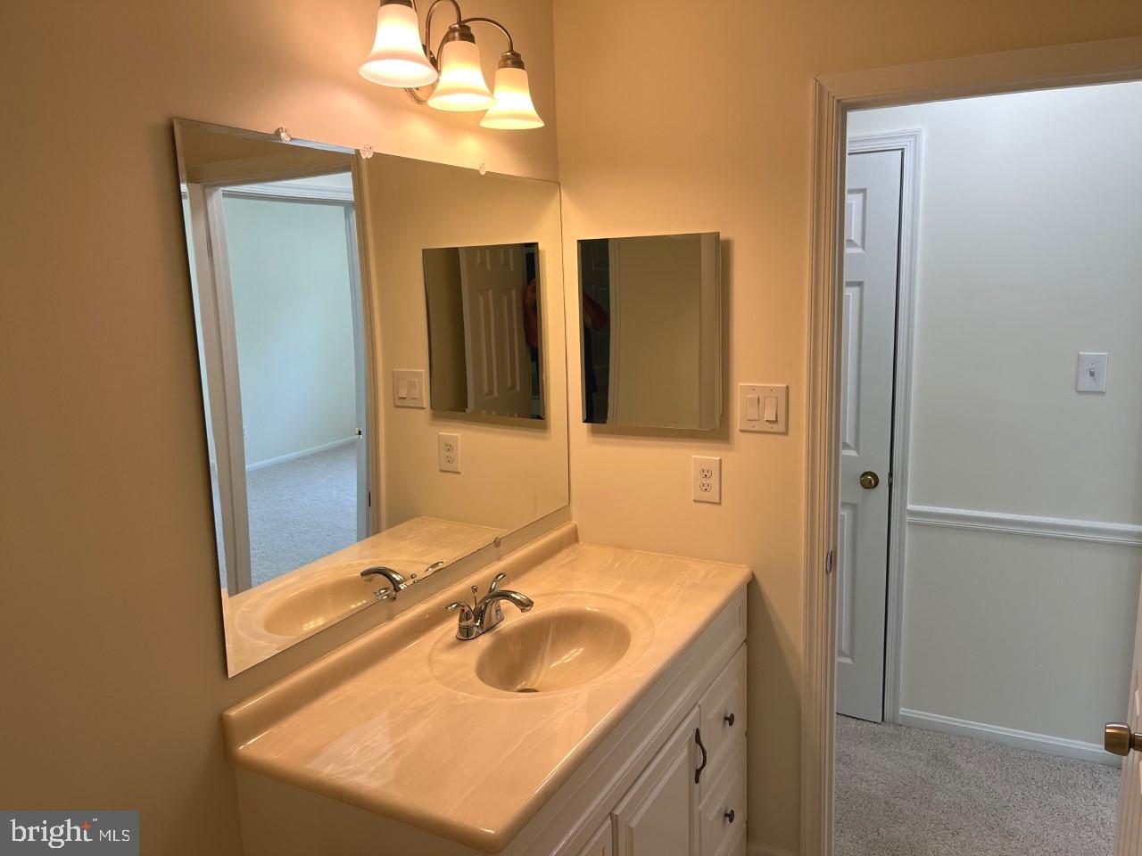 MONTCLAIR - Residential