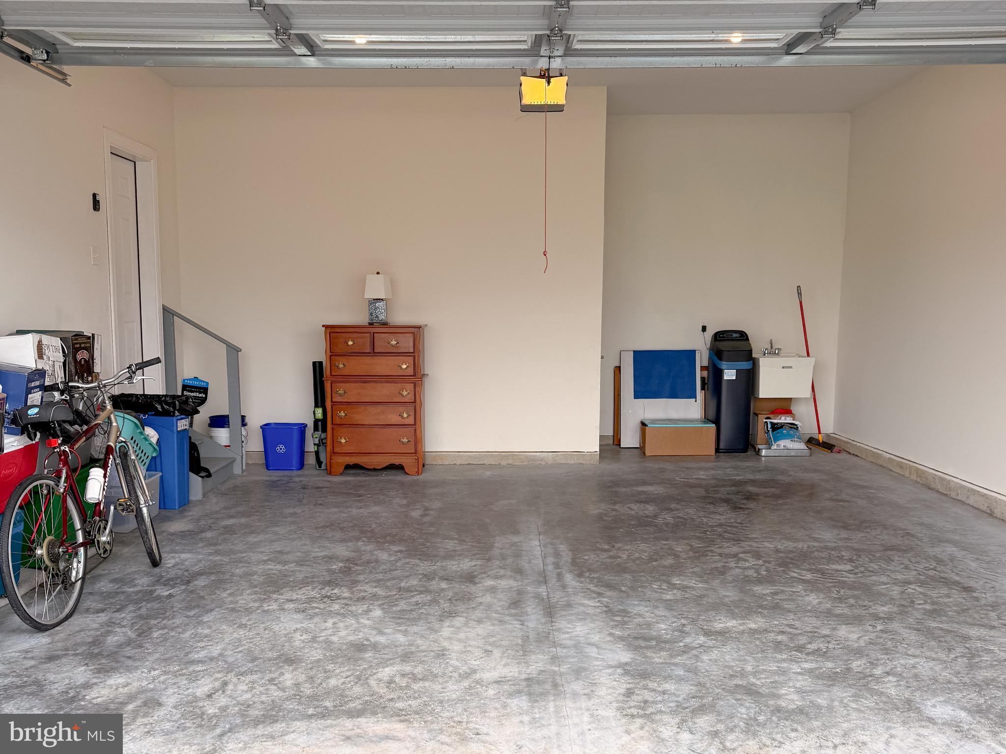 CHAMPIONS CLUB - Residential