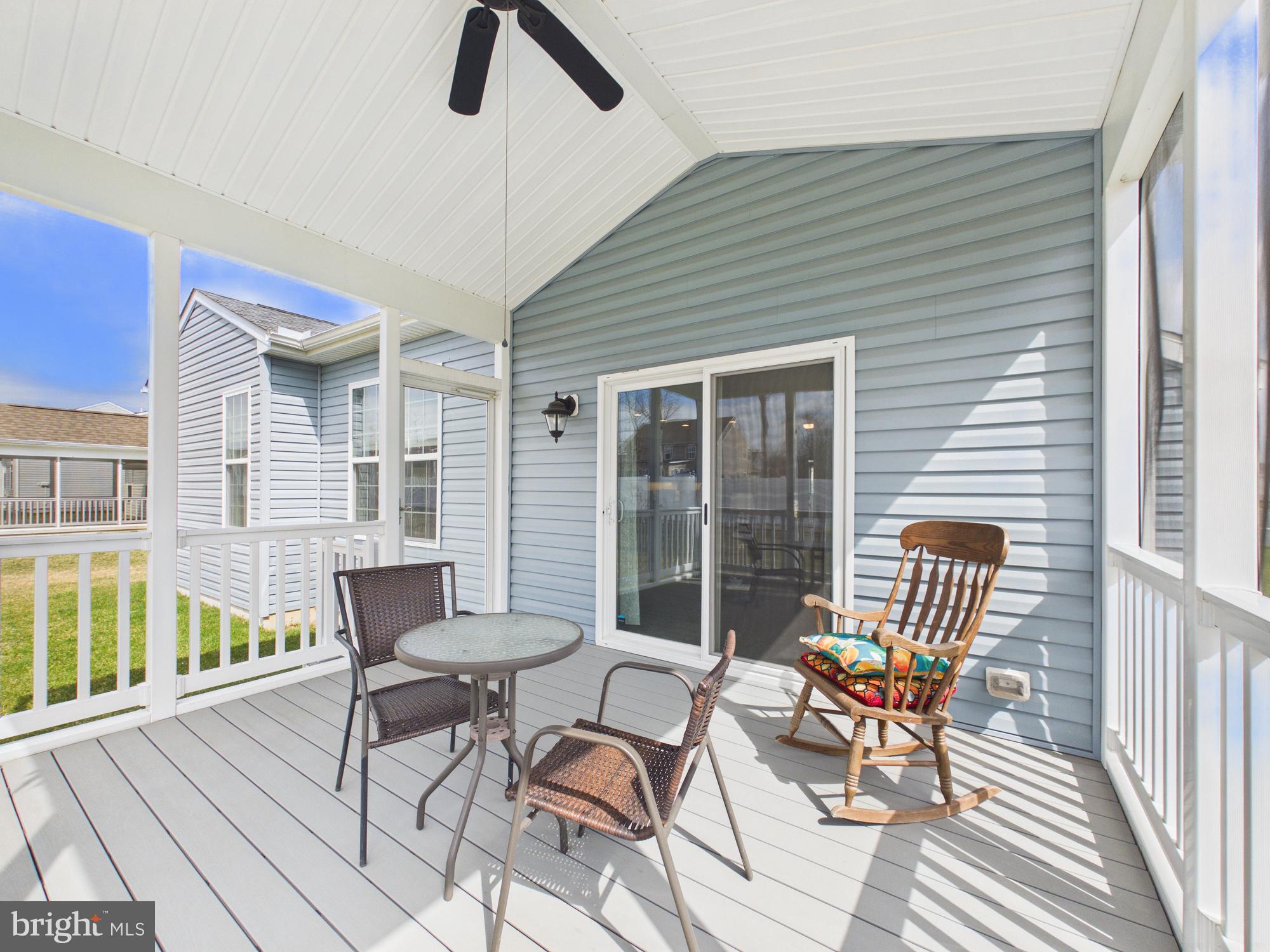 CHAMPIONS CLUB - Residential