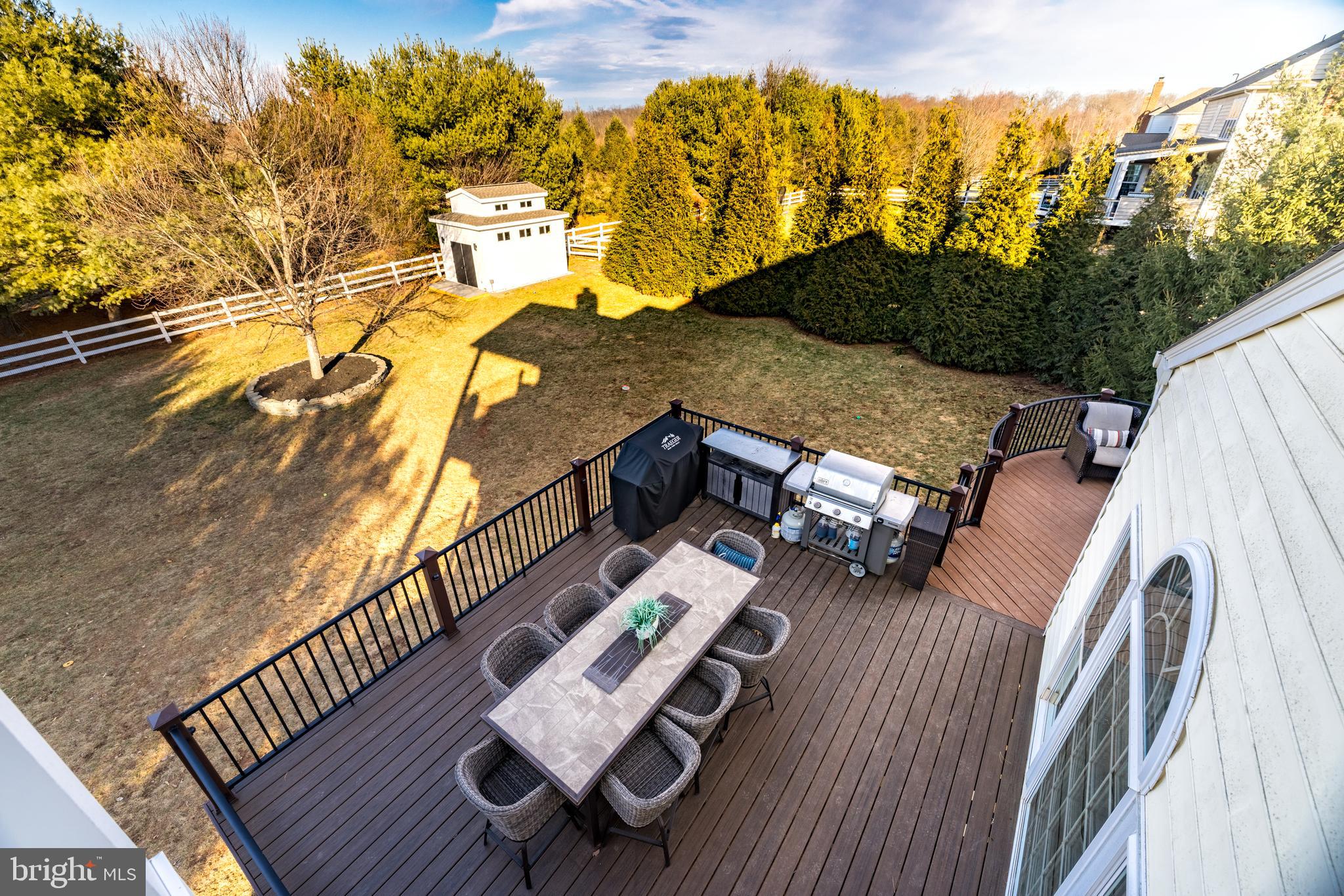 RED CEDAR - Residential