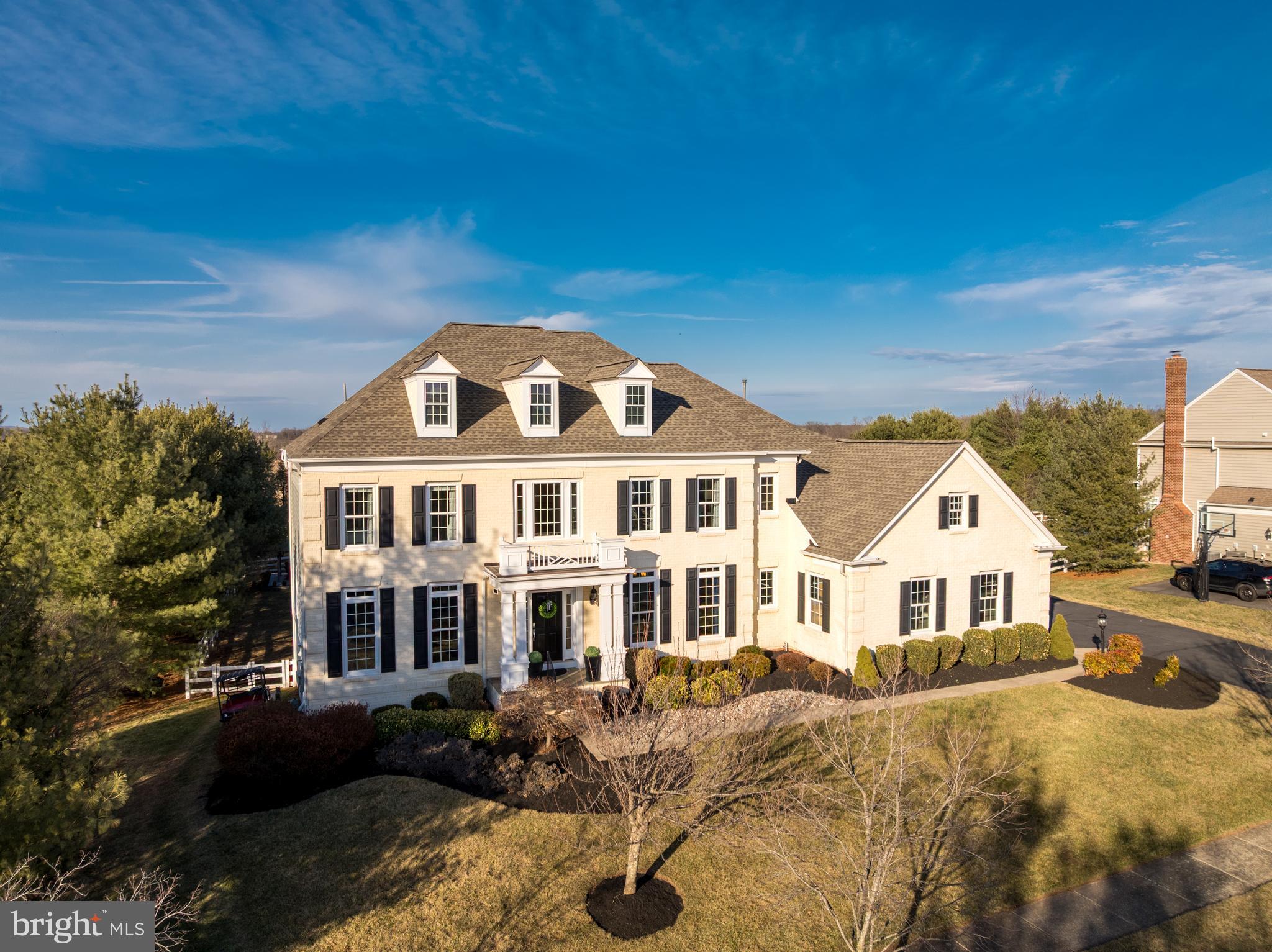 RED CEDAR - Residential