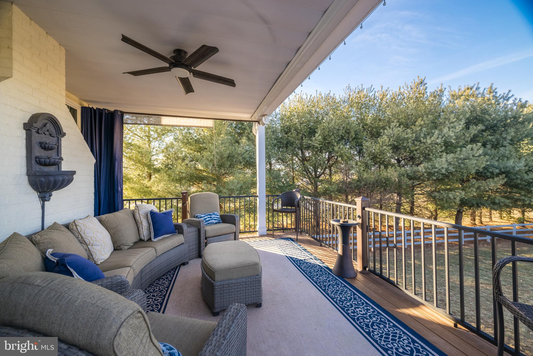 RED CEDAR - Residential