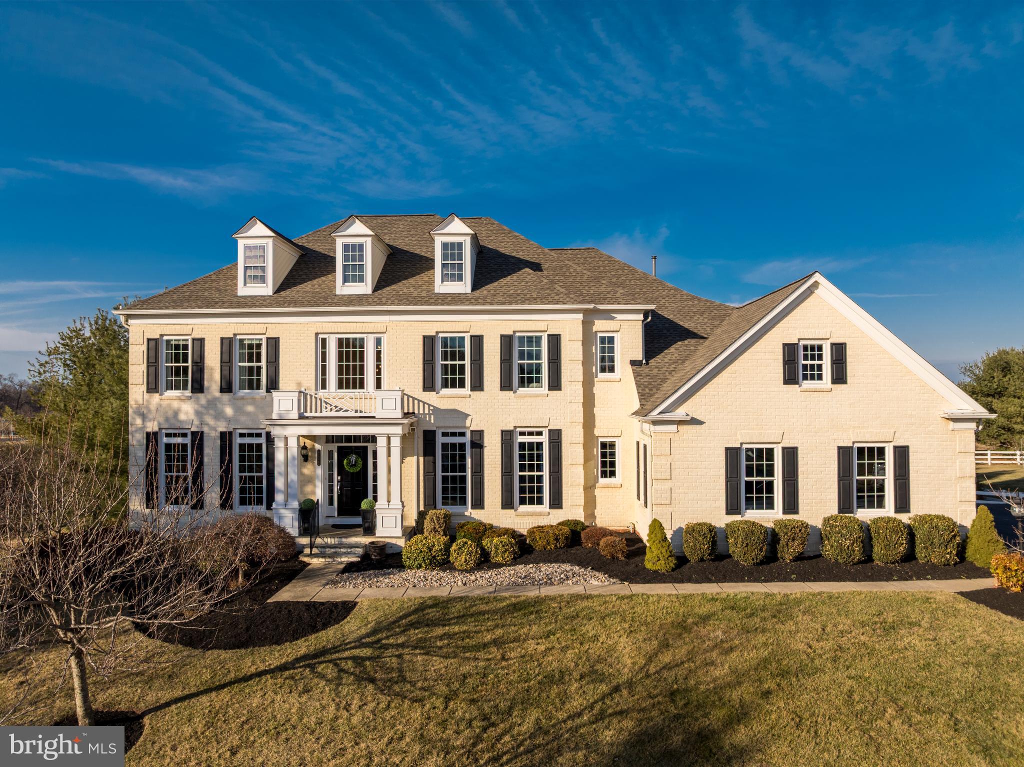 RED CEDAR - Residential