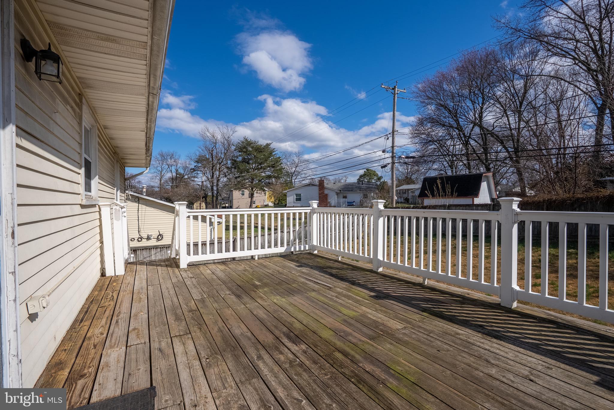 FOUR SEASONS ESTATES - Residential