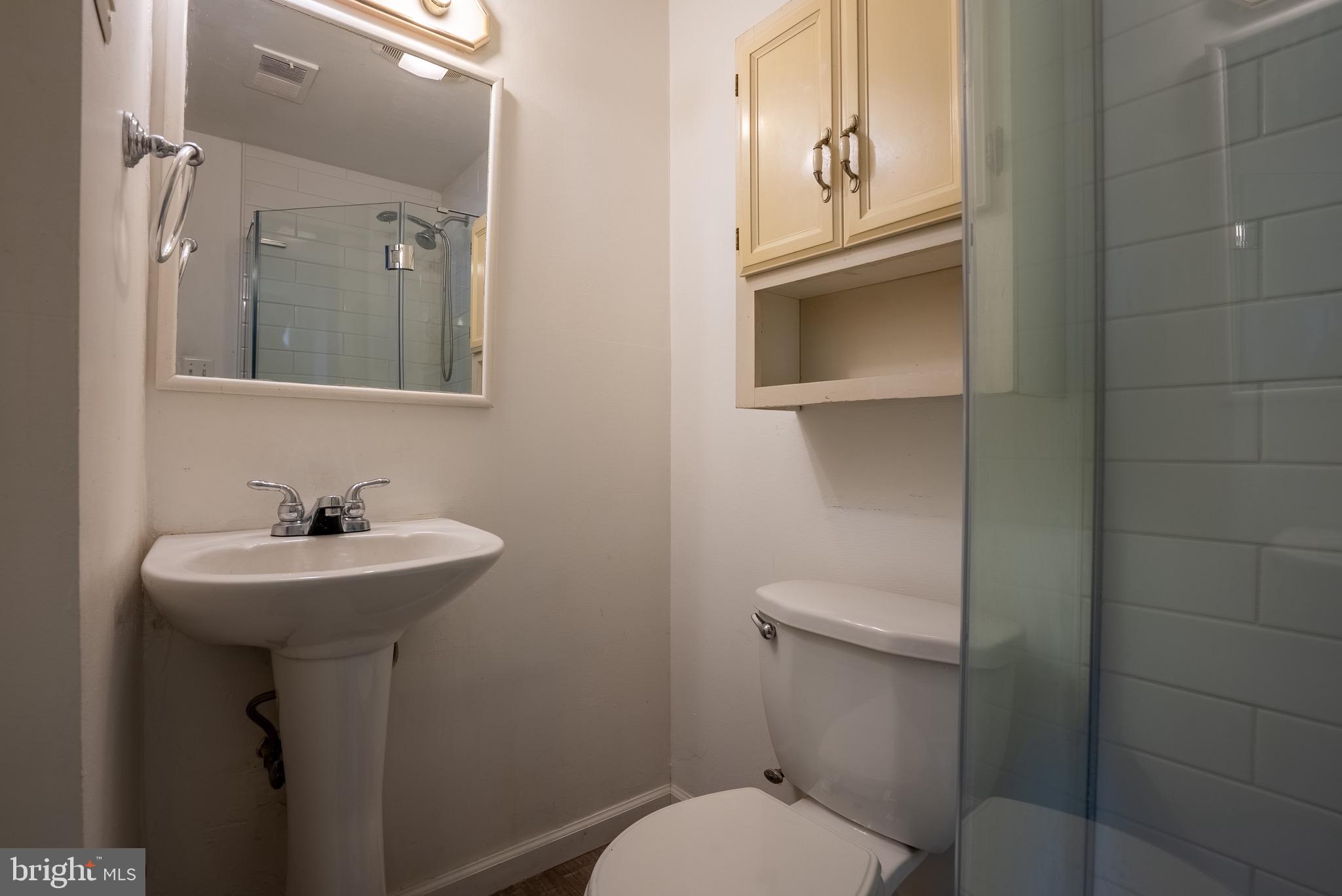 FOUR SEASONS ESTATES - Residential