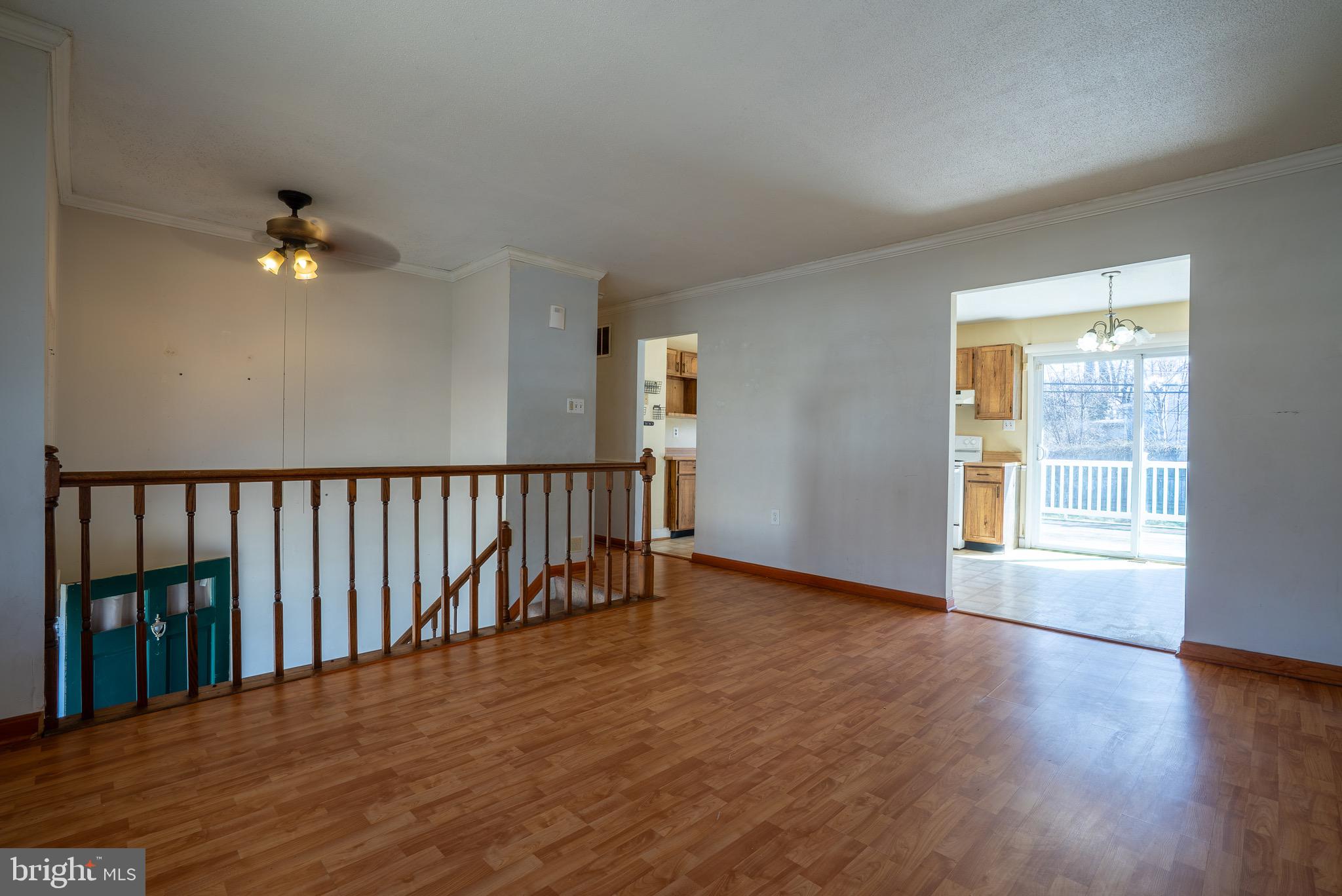 FOUR SEASONS ESTATES - Residential