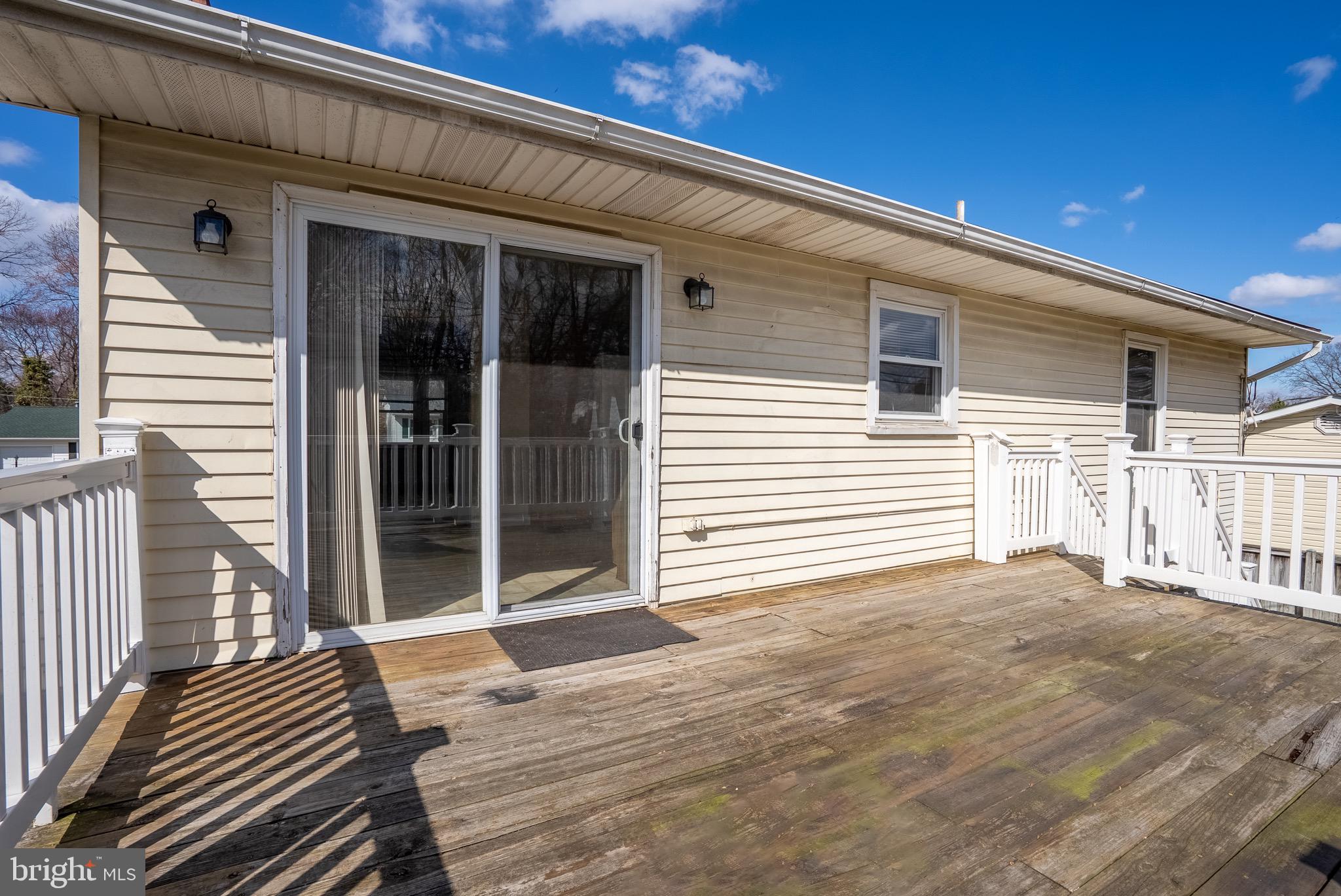 FOUR SEASONS ESTATES - Residential