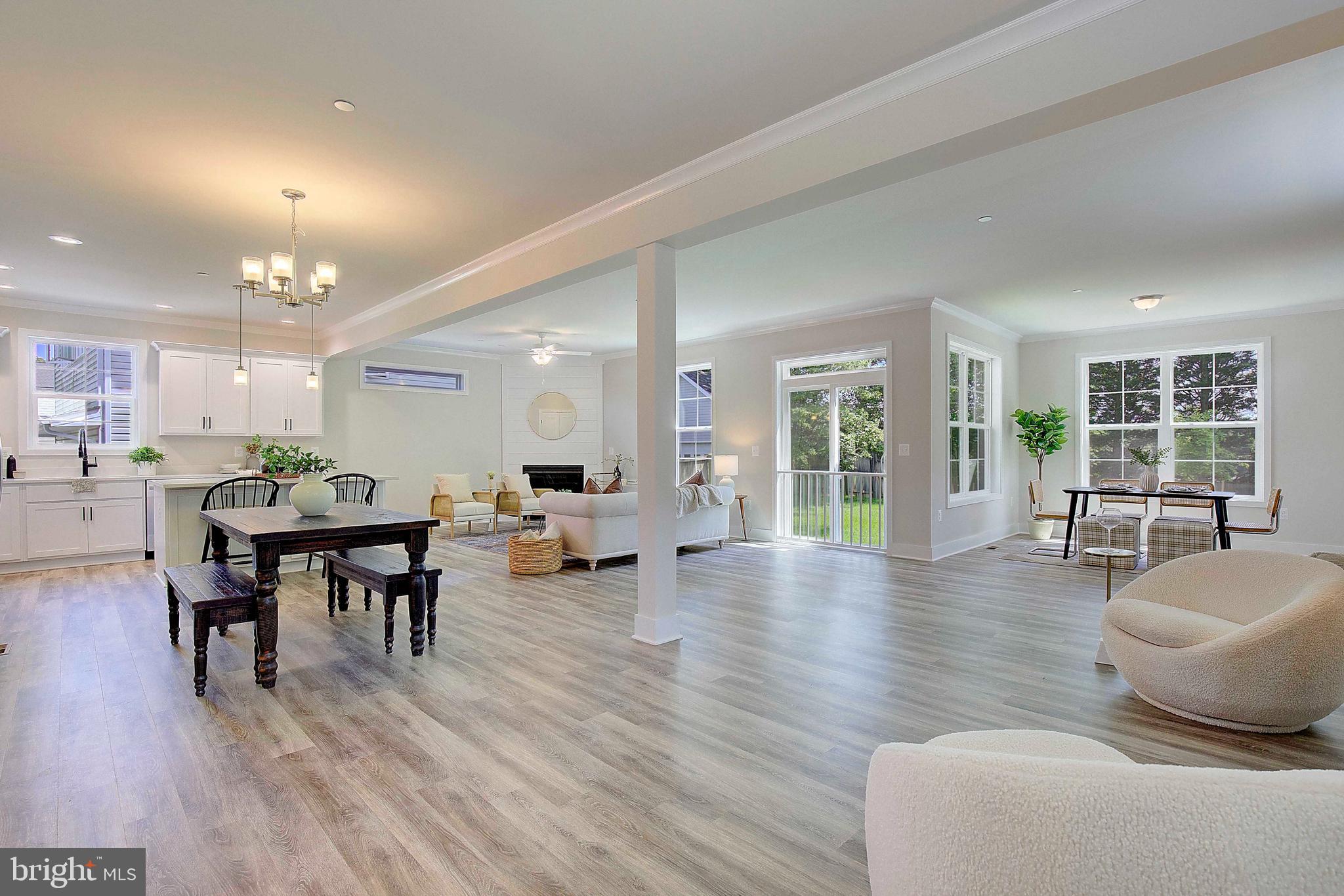 LOCH HAVEN - Residential Lease