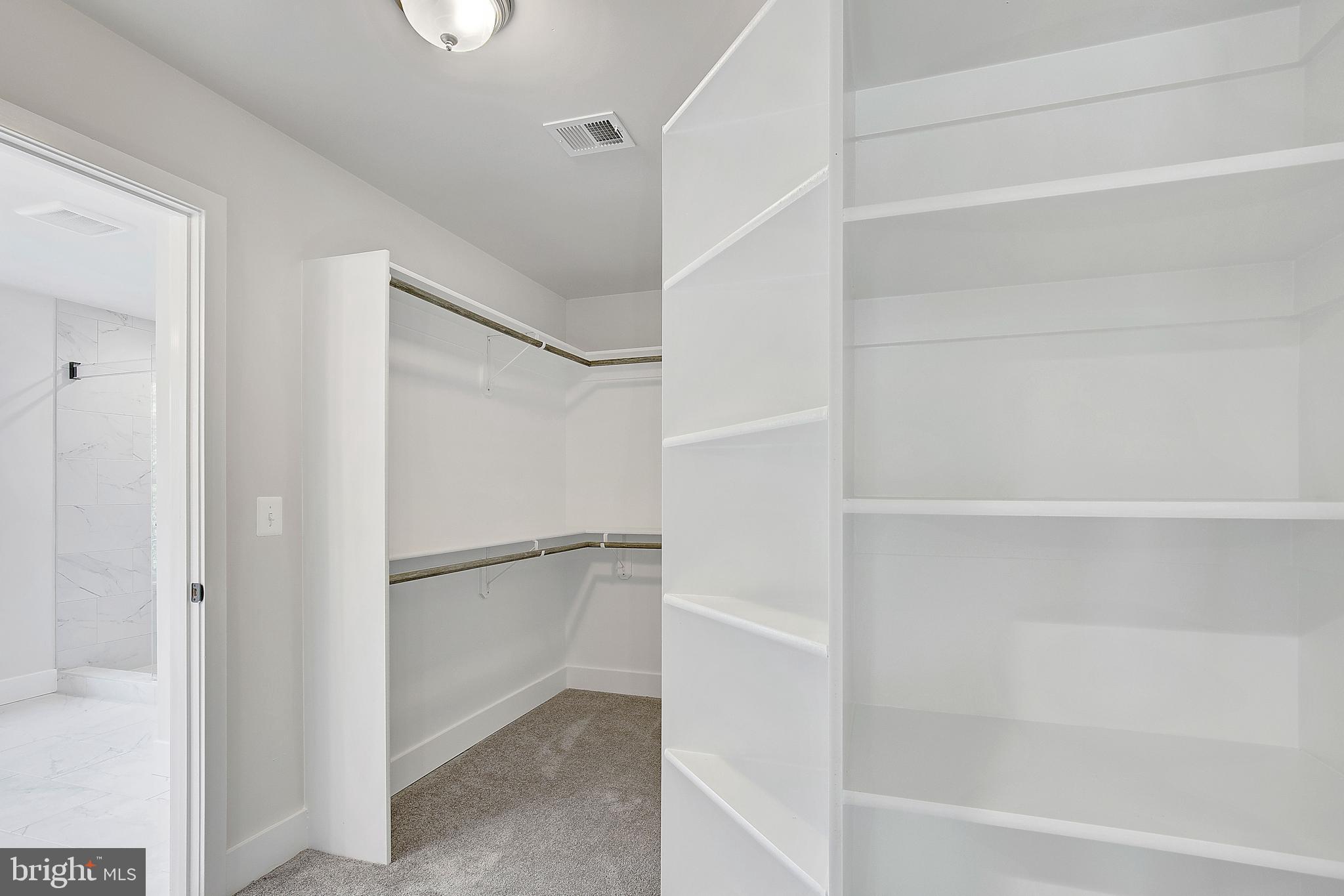 LOCH HAVEN - Residential Lease