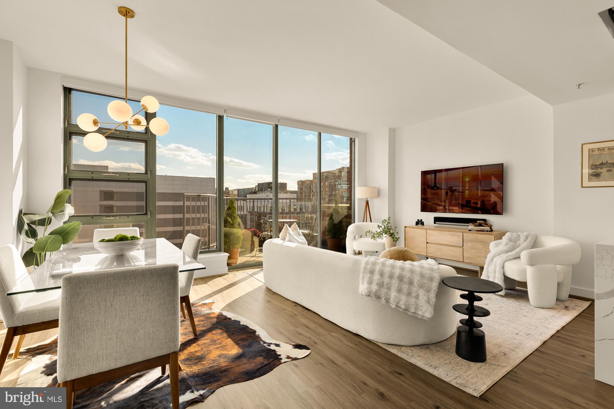 1117 10TH STREET NW W10