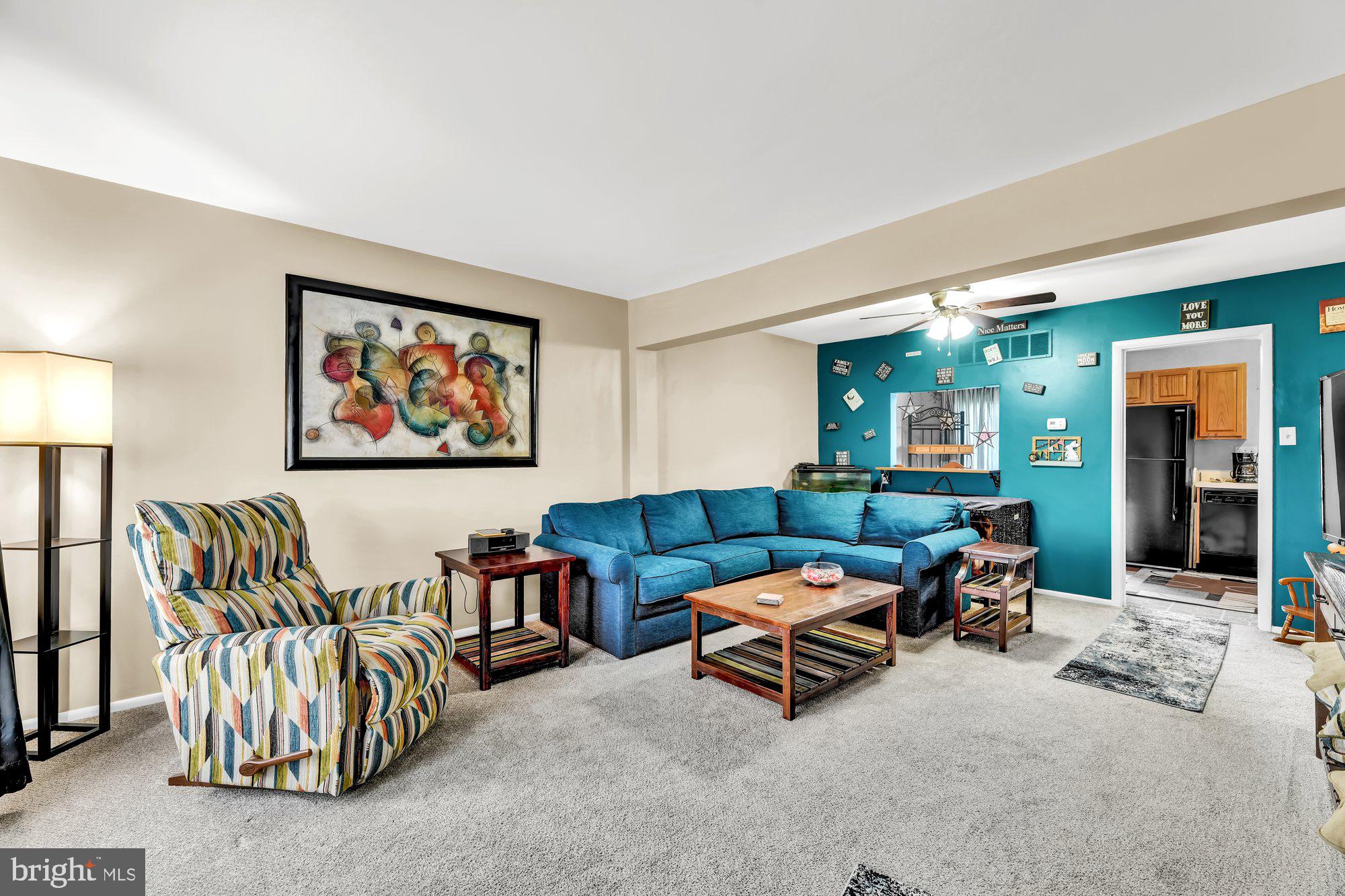 KINGS COURT - Residential