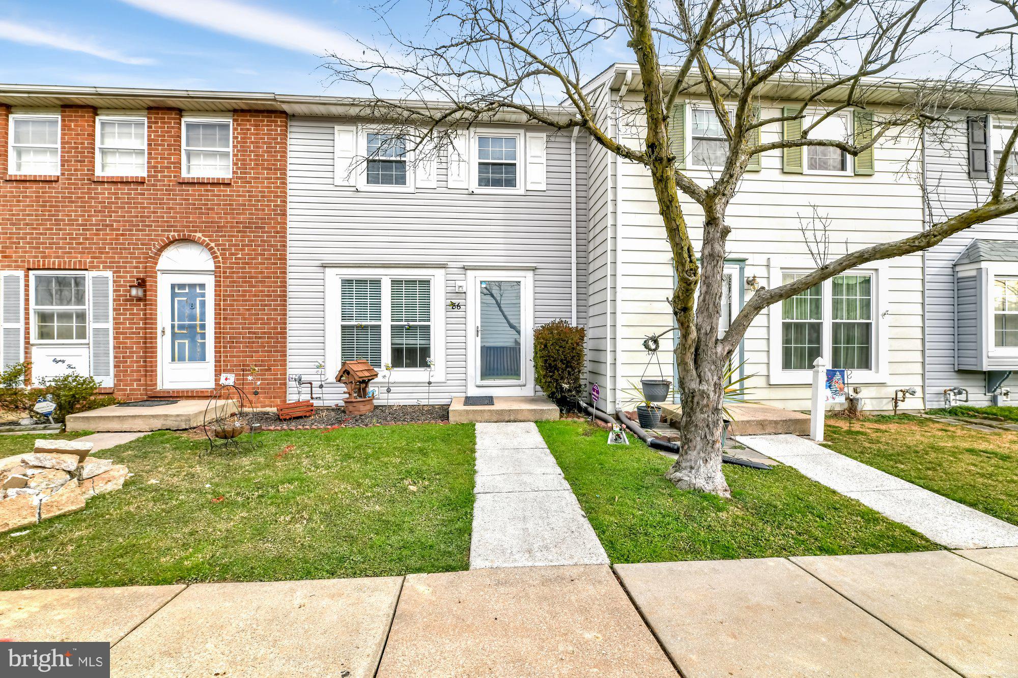 KINGS COURT - Residential