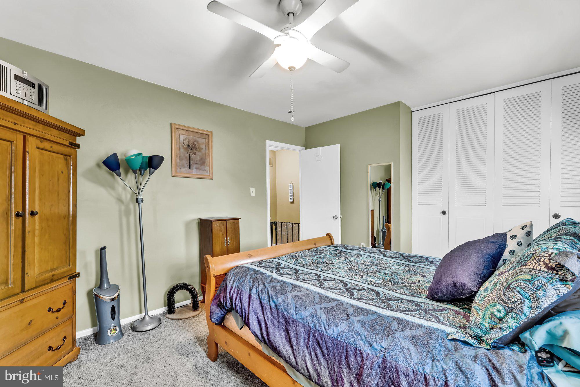 KINGS COURT - Residential