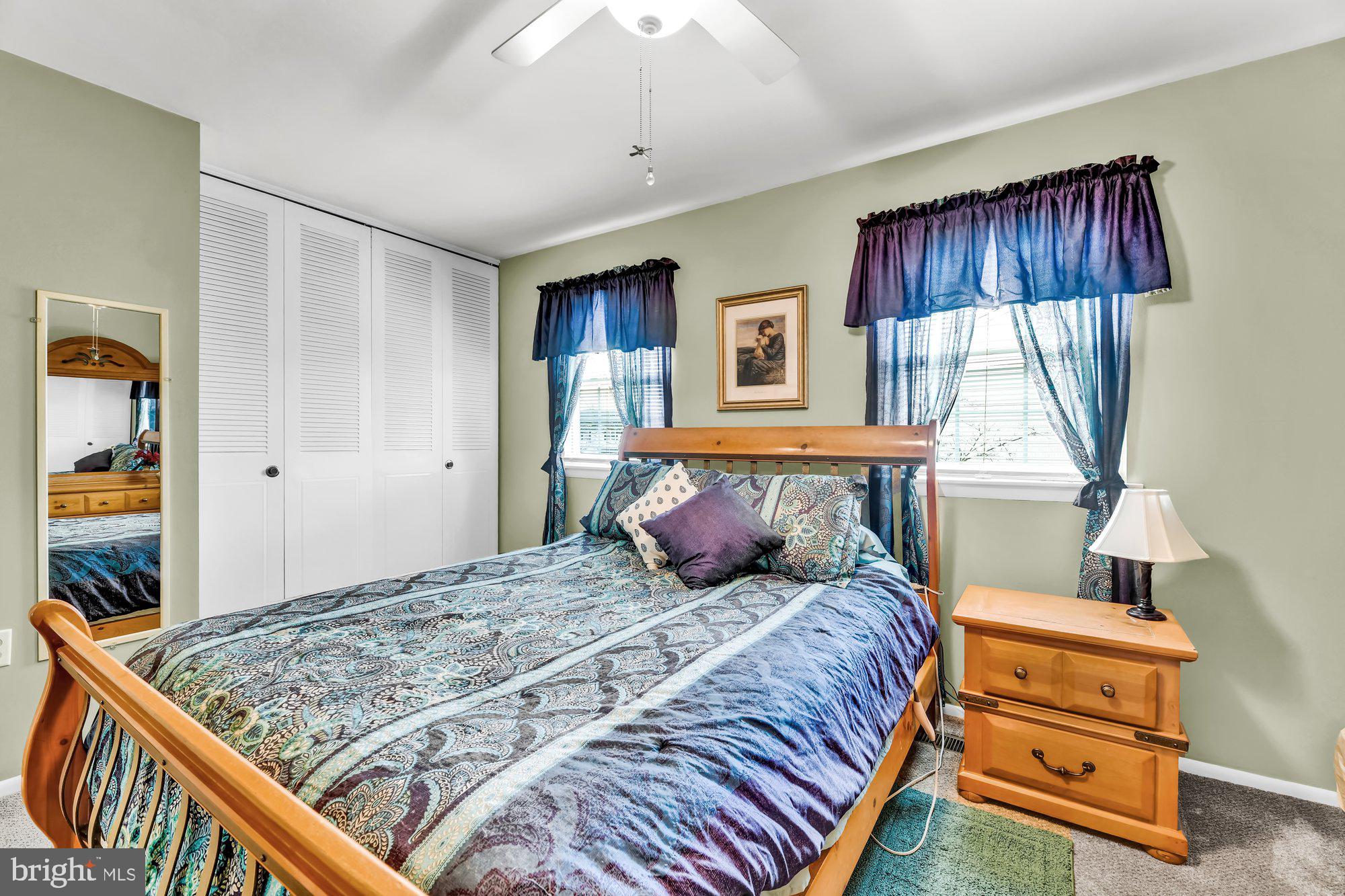 KINGS COURT - Residential