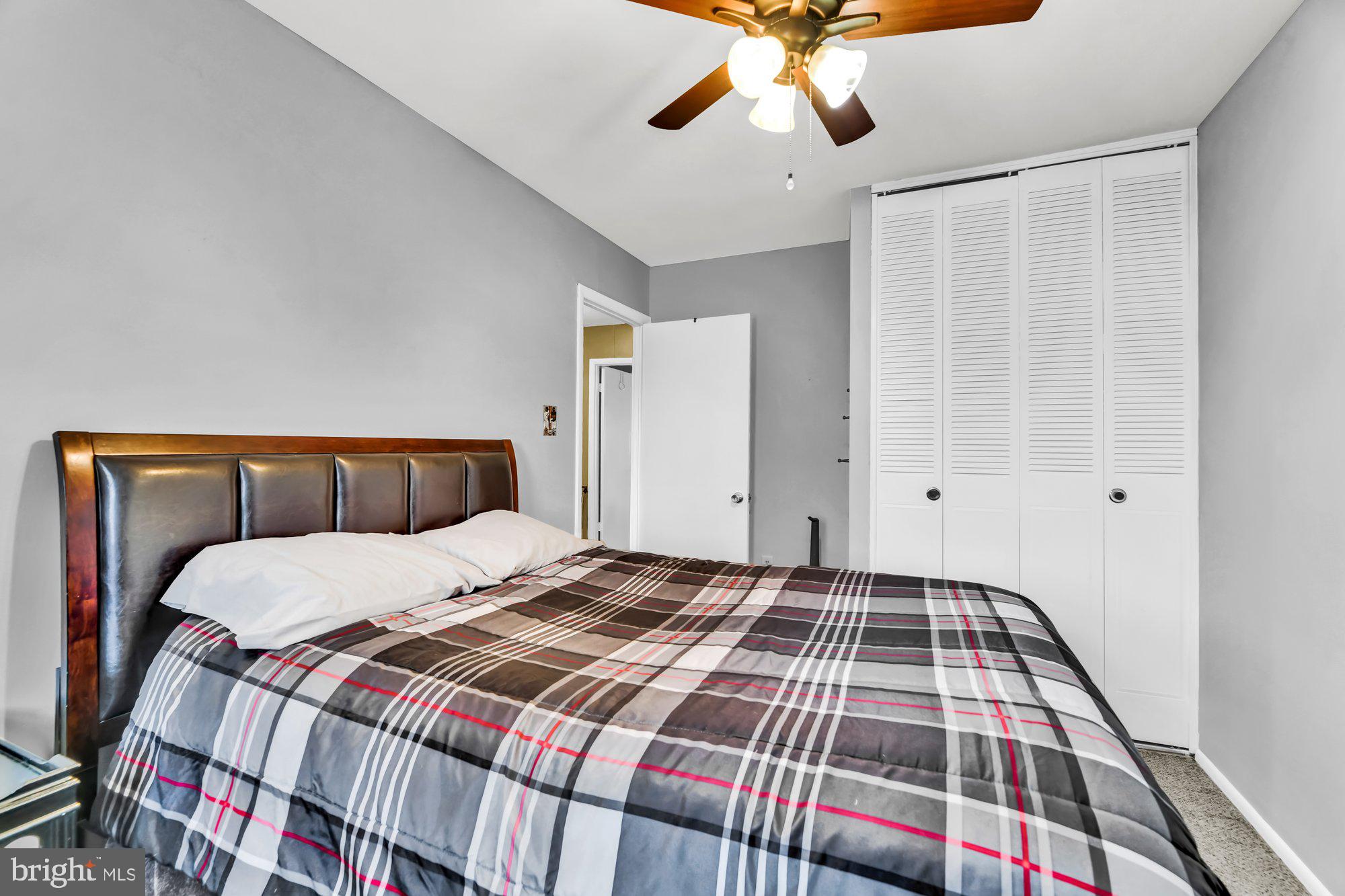 KINGS COURT - Residential