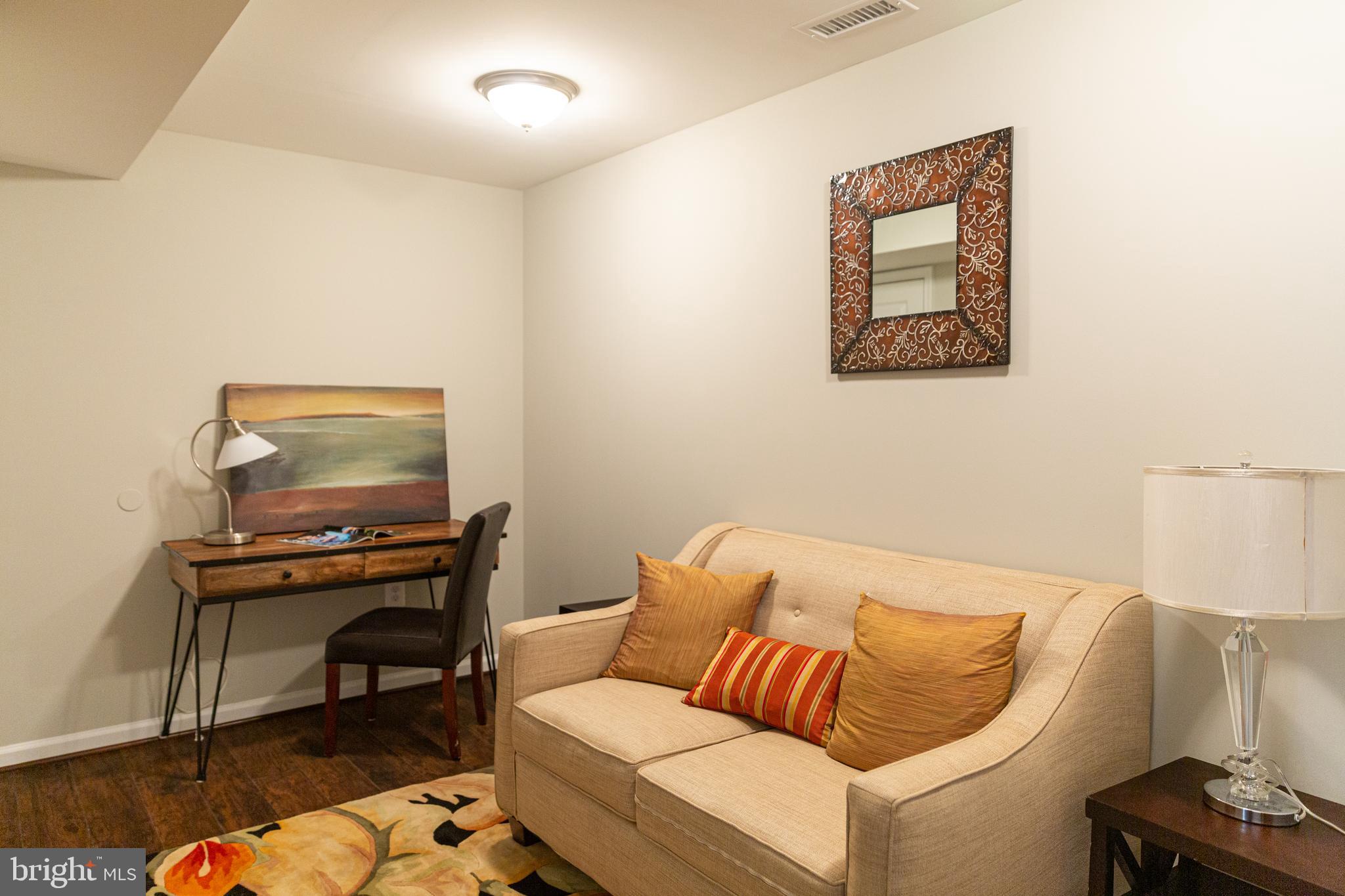 CANTERBURY WOODS - Residential